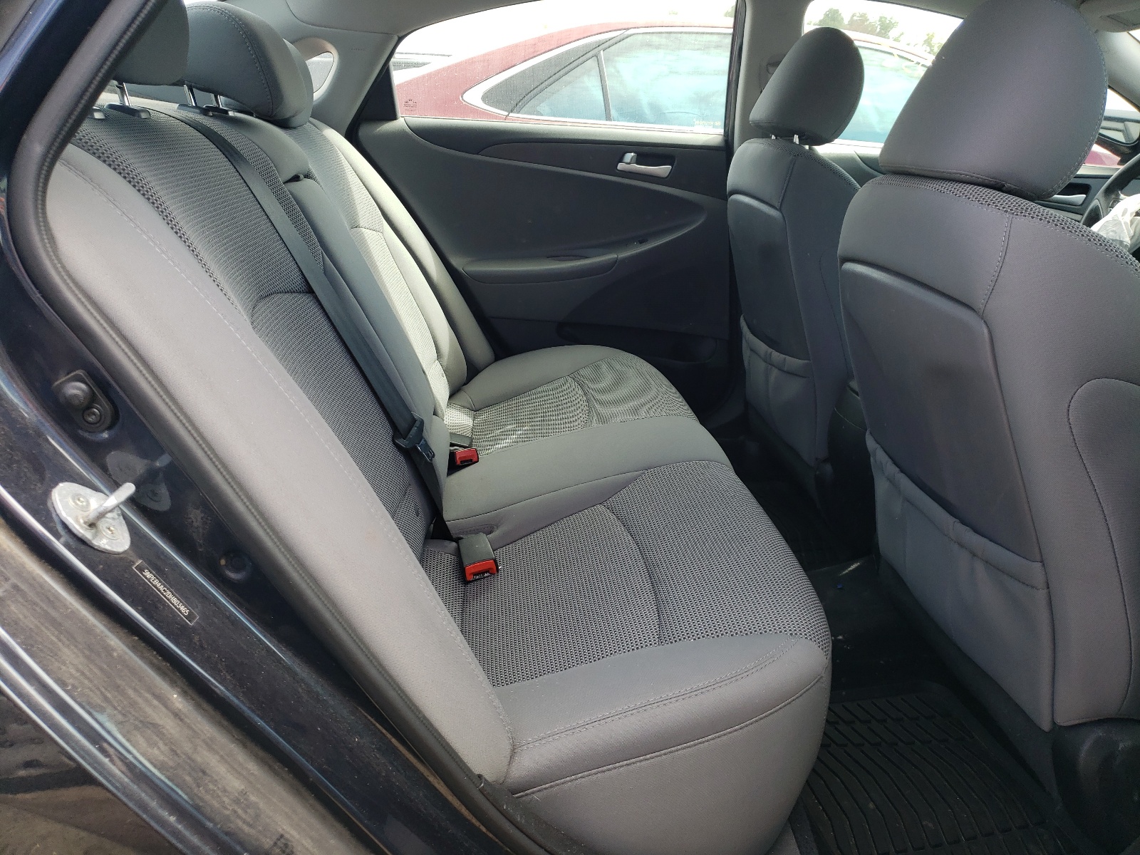 Photo 6 from auction – 2013 HYUNDAI SONATA GLS with VIN 5NPEB4AC2DH803465