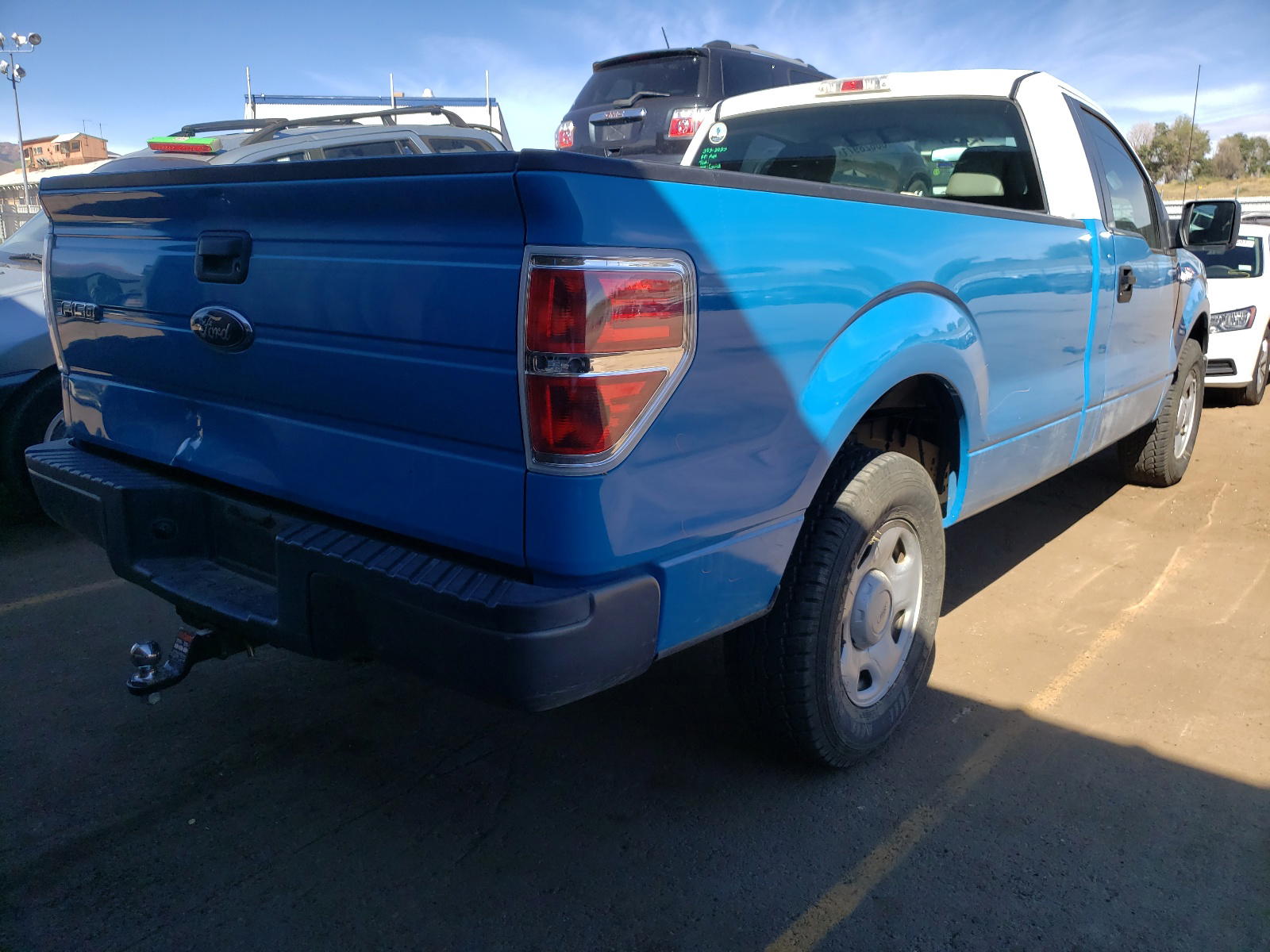 Photo 4 from auction – 2010 FORD F150 with VIN 1FTMF1CW8AKB66794