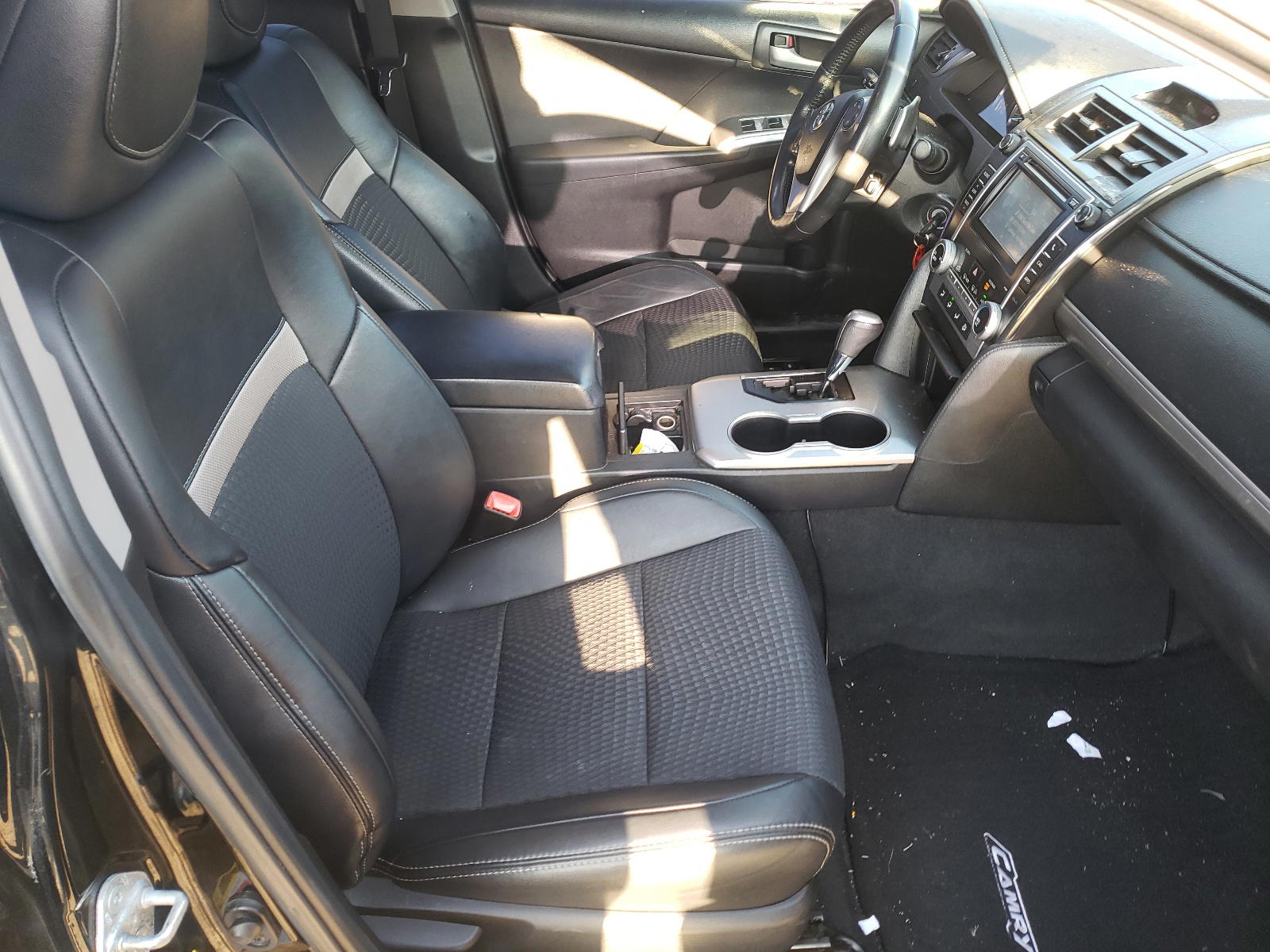 Photo 5 from auction – 2012 TOYOTA CAMRY BASE with VIN 4T1BF1FK6CU080936