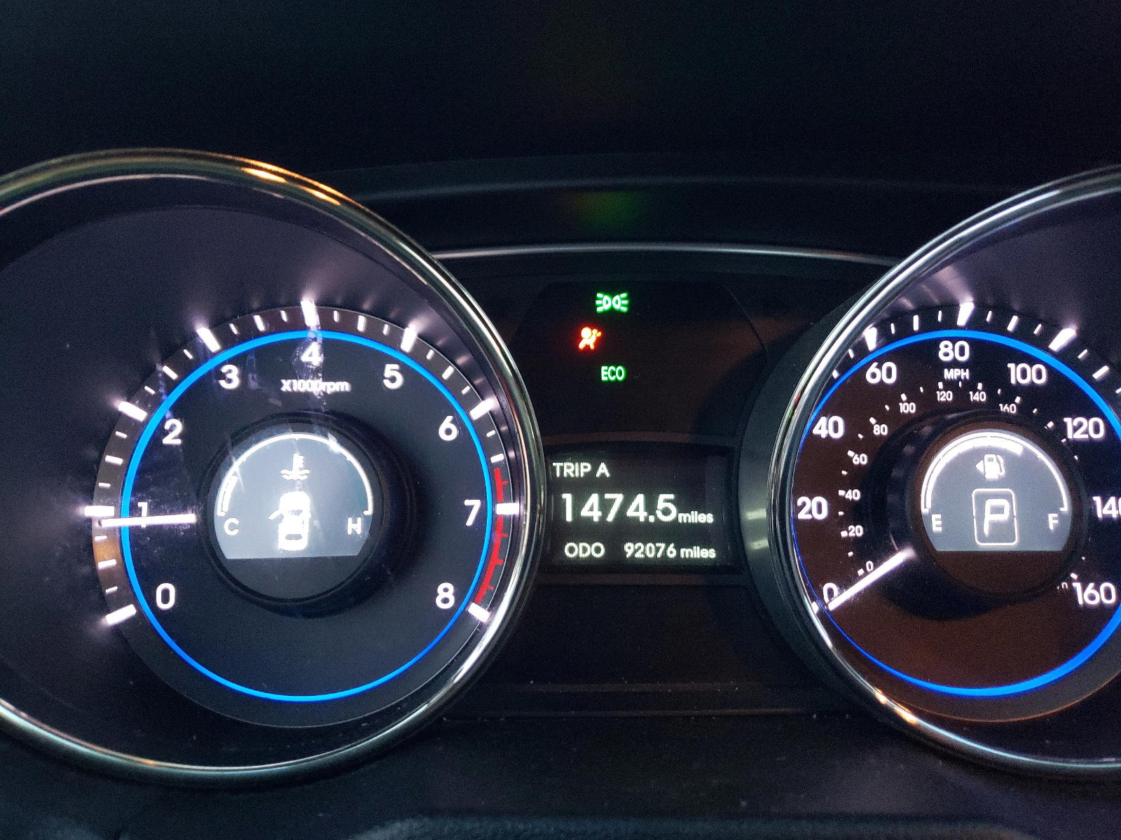 Photo 8 from auction – 2011 HYUNDAI SONATA SE with VIN 5NPEC4AC2BH149027