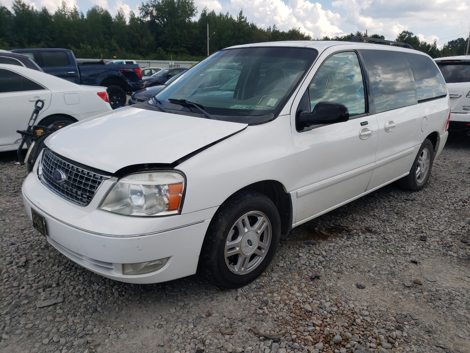 Zdjęcie 2 z aukcji – 2007 FORD FREESTAR S z VIN 2FMZA52237BA15189