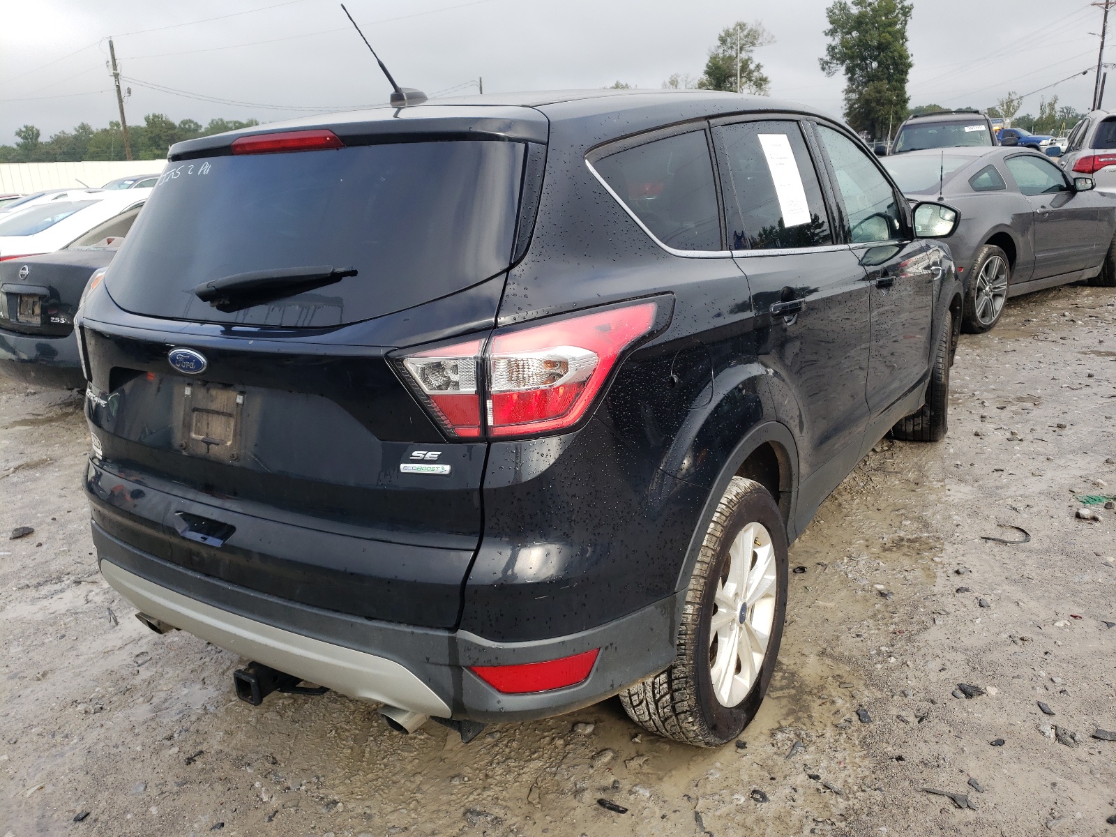 Photo 4 from auction – 2017 FORD ESCAPE SE with VIN 1FMCU0GD6HUE43022