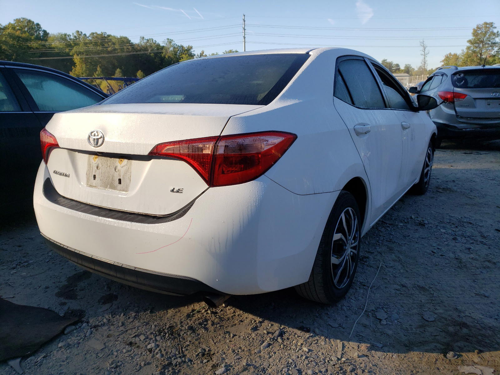 Photo 4 from auction – 2018 TOYOTA COROLLA L with VIN 2T1BURHEXJC006087