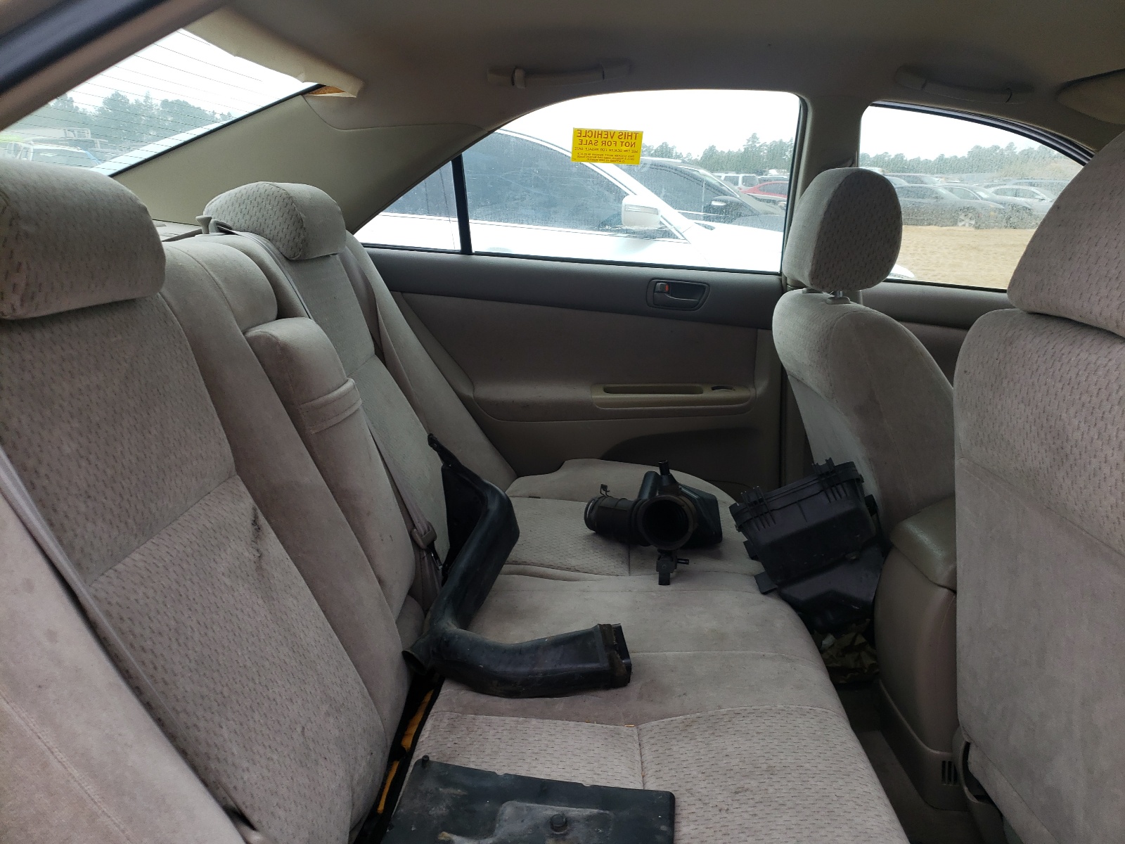 Photo 6 from auction – 2003 TOYOTA CAMRY LE with VIN 4T1BE32K03U144909