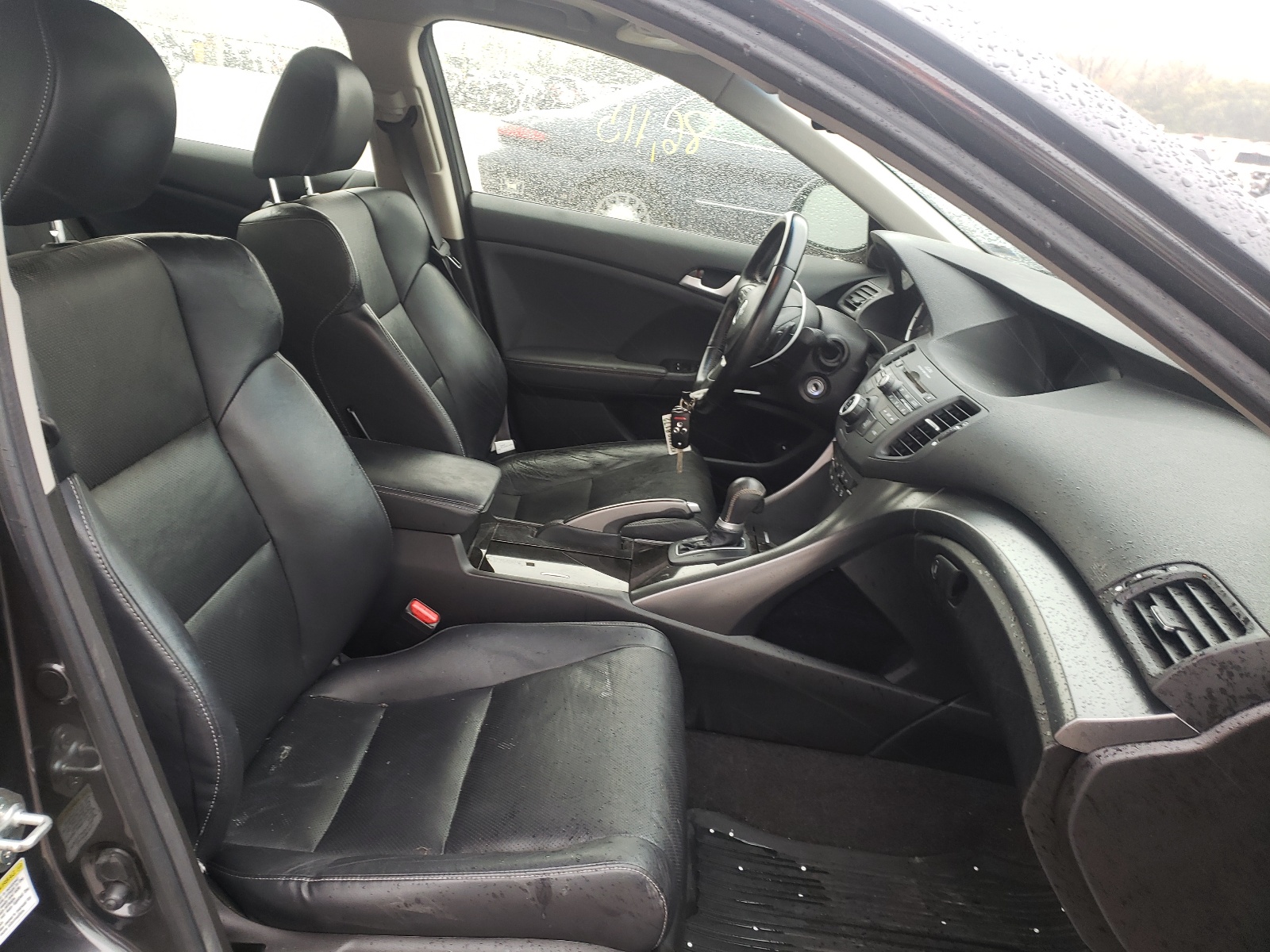 Photo 5 from auction – 2013 ACURA TSX with VIN JH4CU2F49DC000914