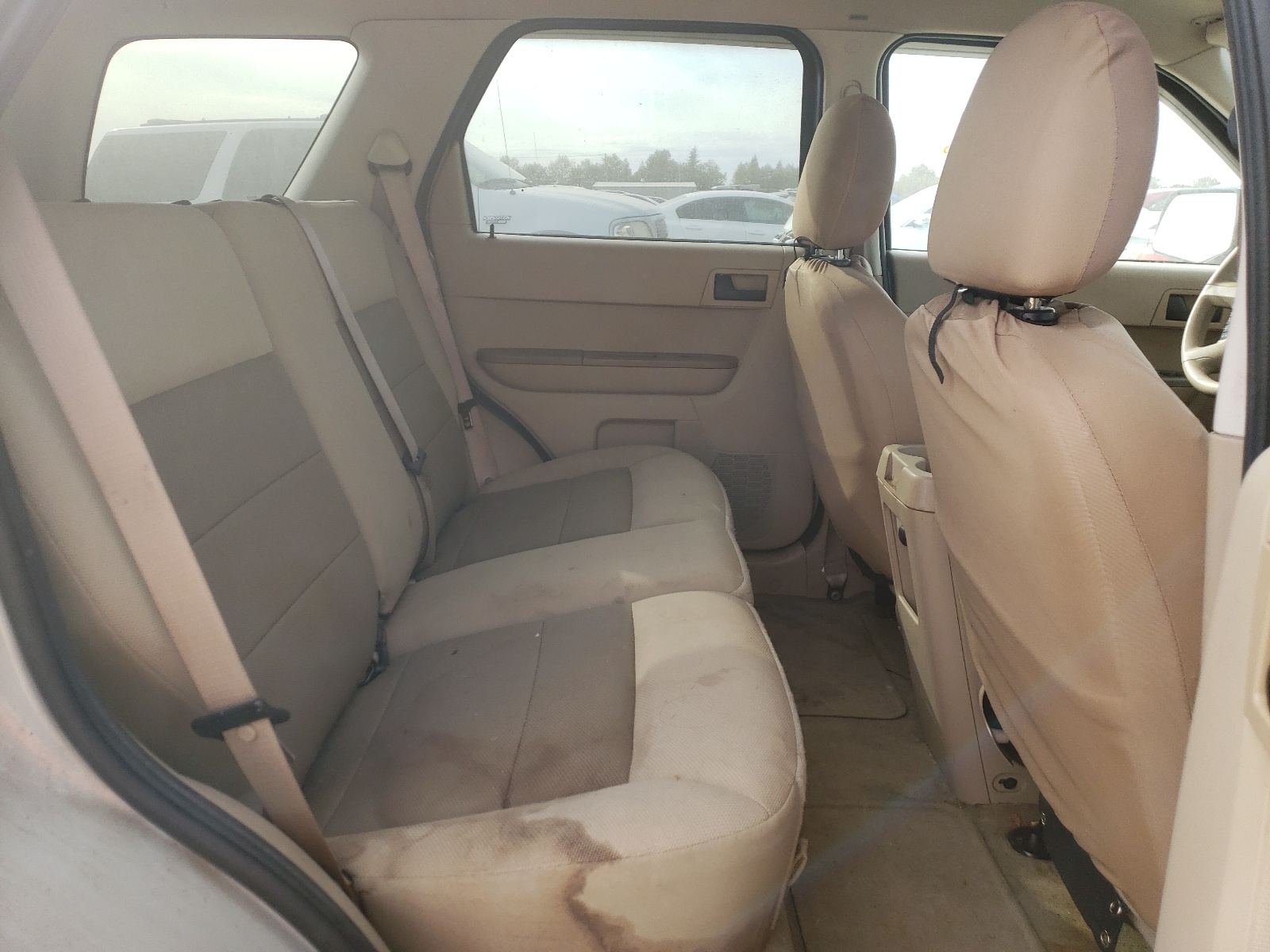 Photo 6 from auction – 2008 FORD ESCAPE XLT with VIN 1FMCU93128KB68518