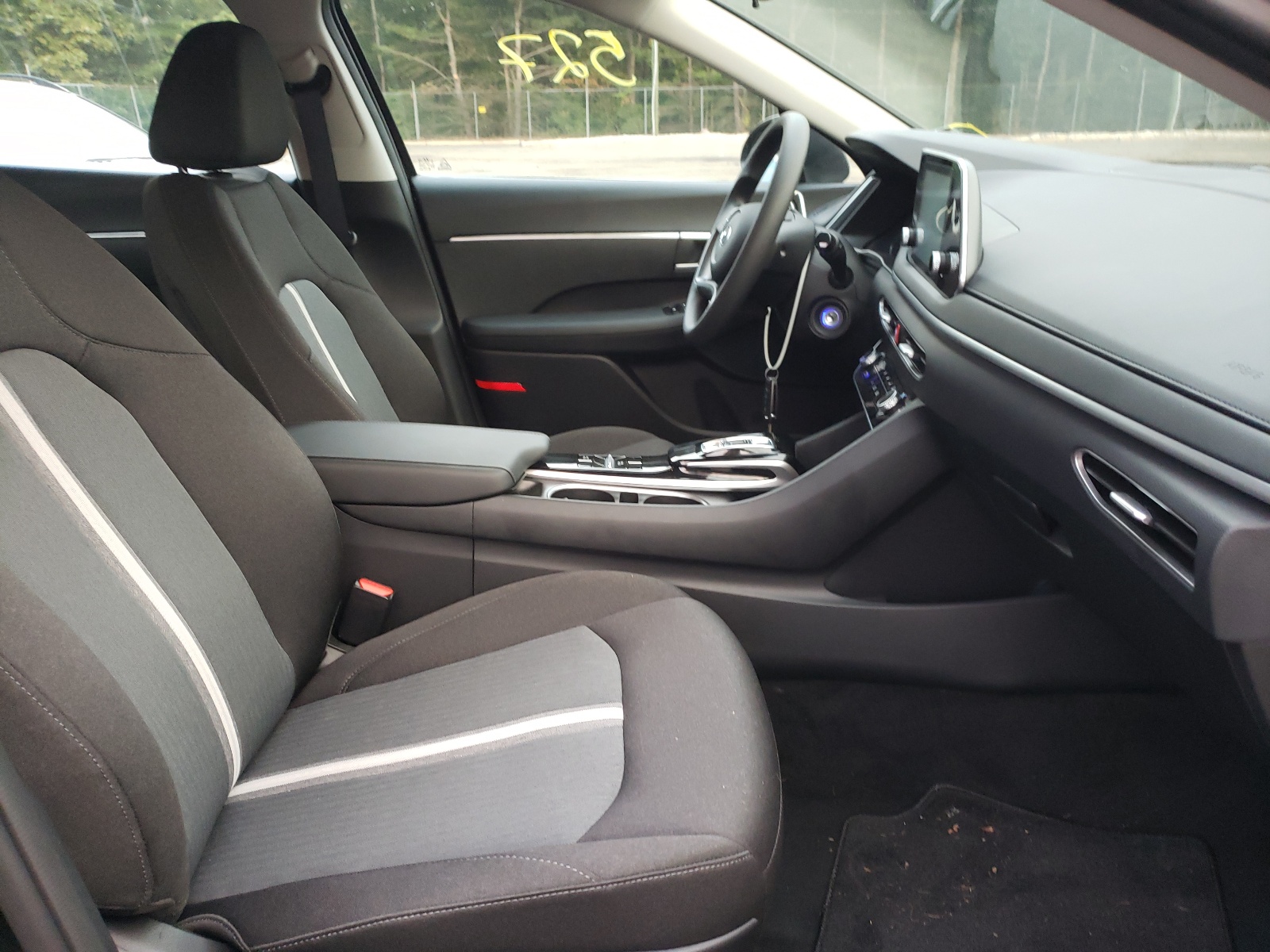 Photo 5 from auction – 2021 HYUNDAI SONATA SE with VIN 5NPEG4JA8MH086277