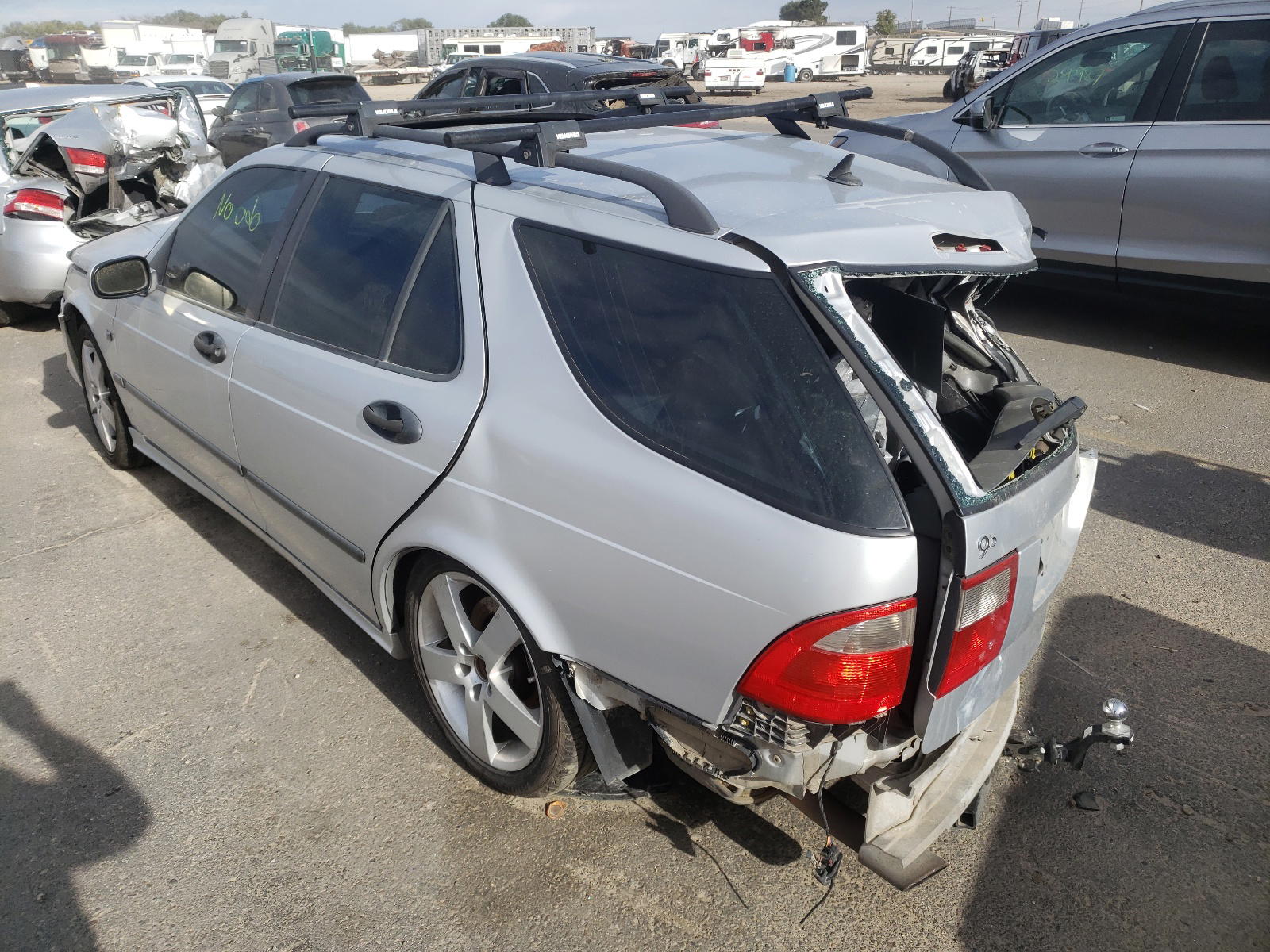 Photo 3 from auction – 2004 SAAB 9-5 AERO with VIN YS3EH59G543009883