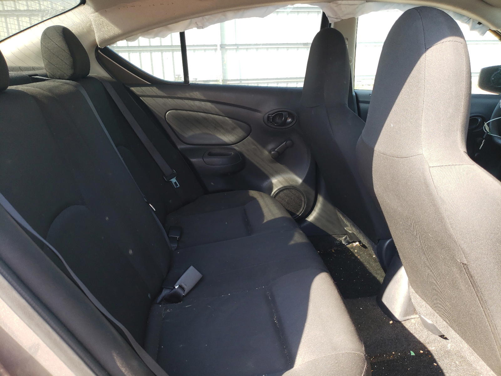 Photo 6 from auction – 2016 NISSAN VERSA S with VIN 3N1CN7AP0GL876604