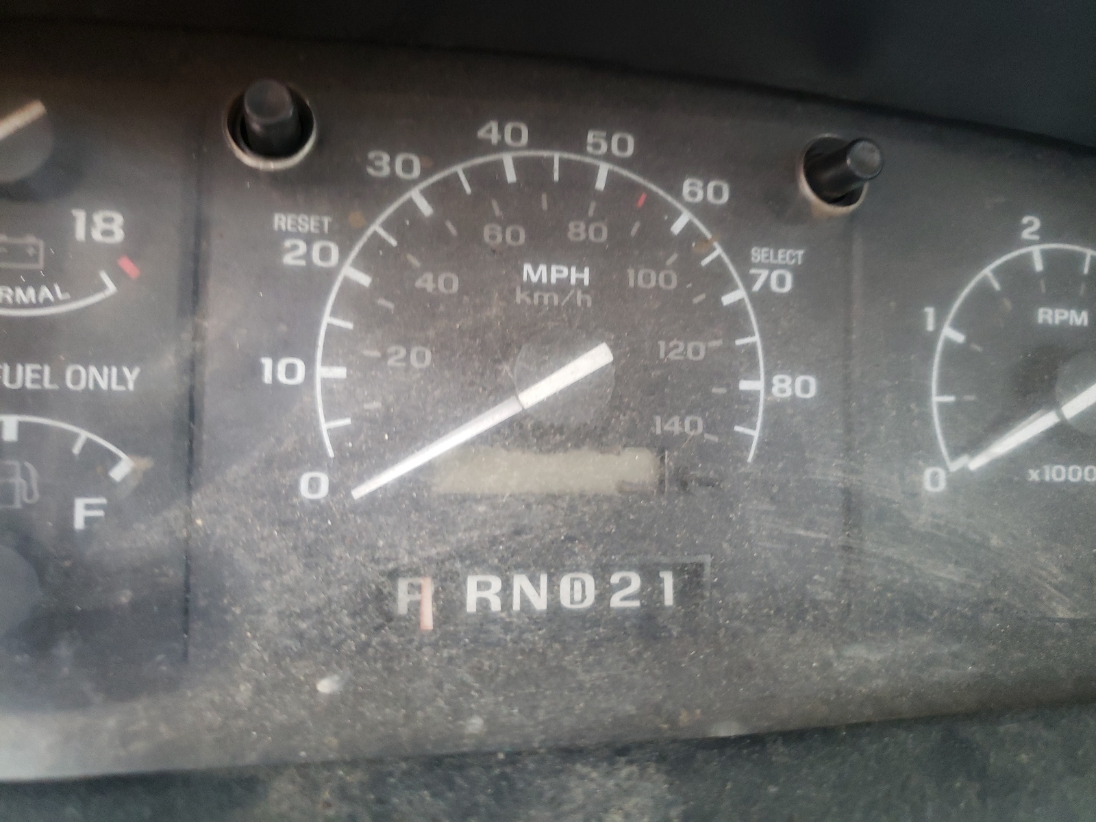 Photo 8 from auction – 1999 FORD F350 SUPER with VIN 2FDHF38M2PCB07026