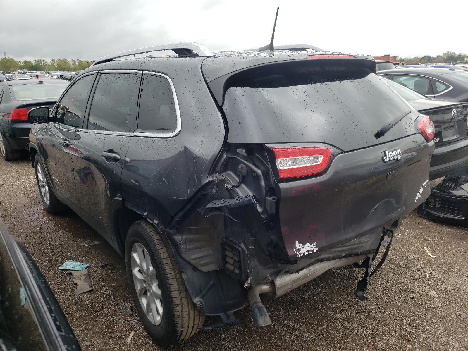 Photo 3 from auction – 2017 JEEP CHEROKEE L with VIN 1C4PJLCB5HW522688