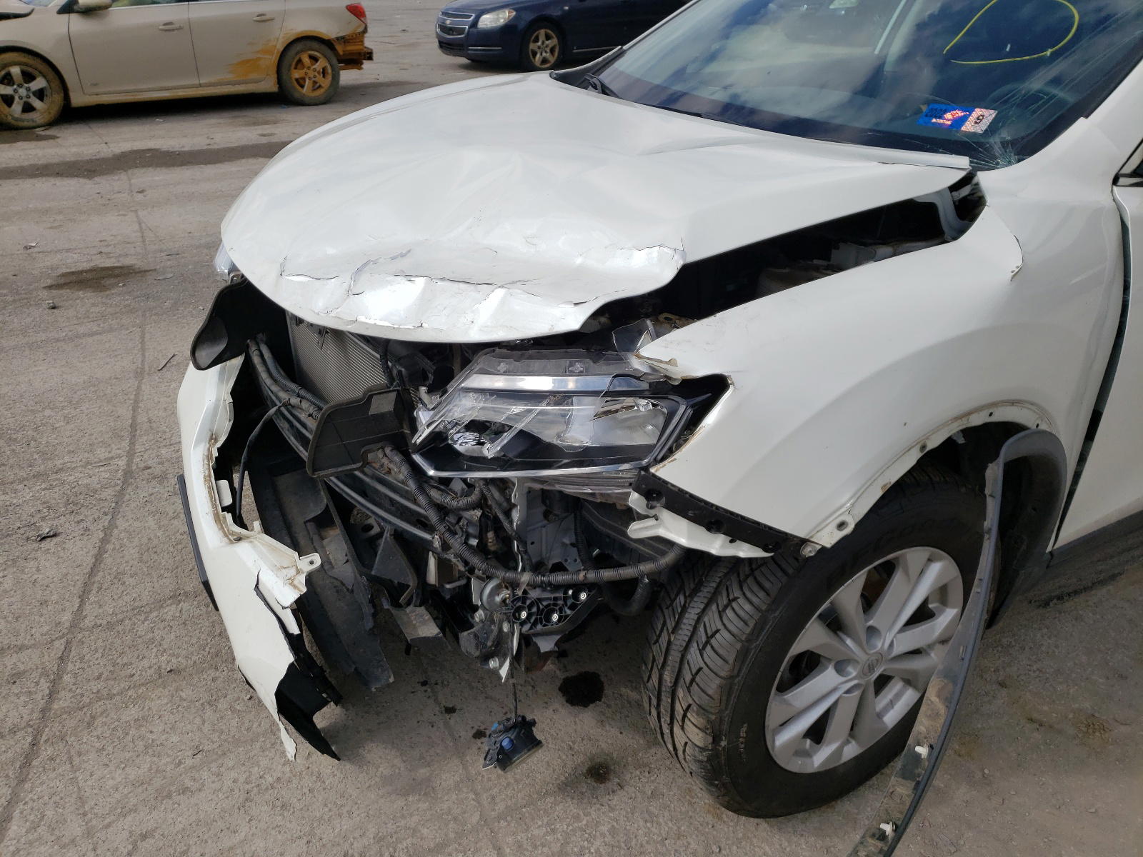 Photo 9 from auction – 2016 NISSAN ROGUE S with VIN KNMAT2MV7GP682129