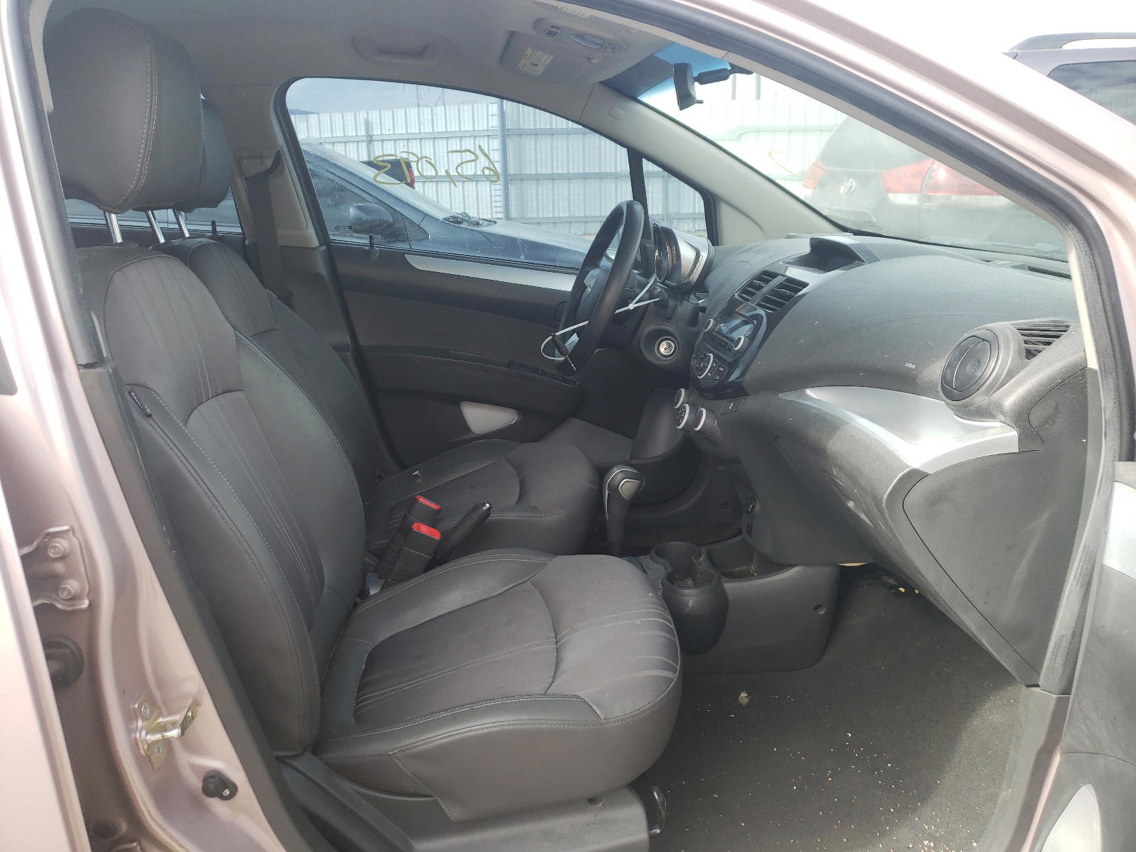 Photo 5 from auction – 2013 CHEVROLET SPARK LS with VIN KL8CB6S98DC581153