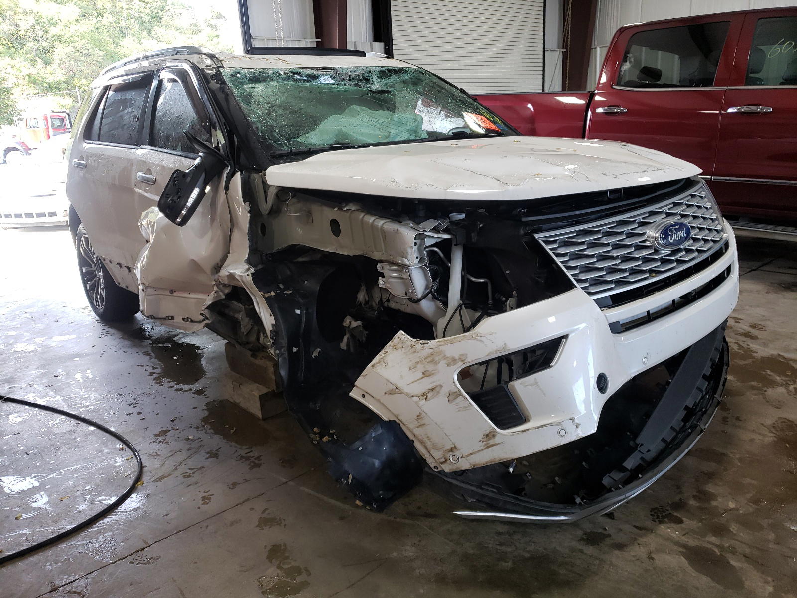 FORD EXPLORER P 2018 with VIN 1FM5K8HT7JGC40034 - Photo from auction