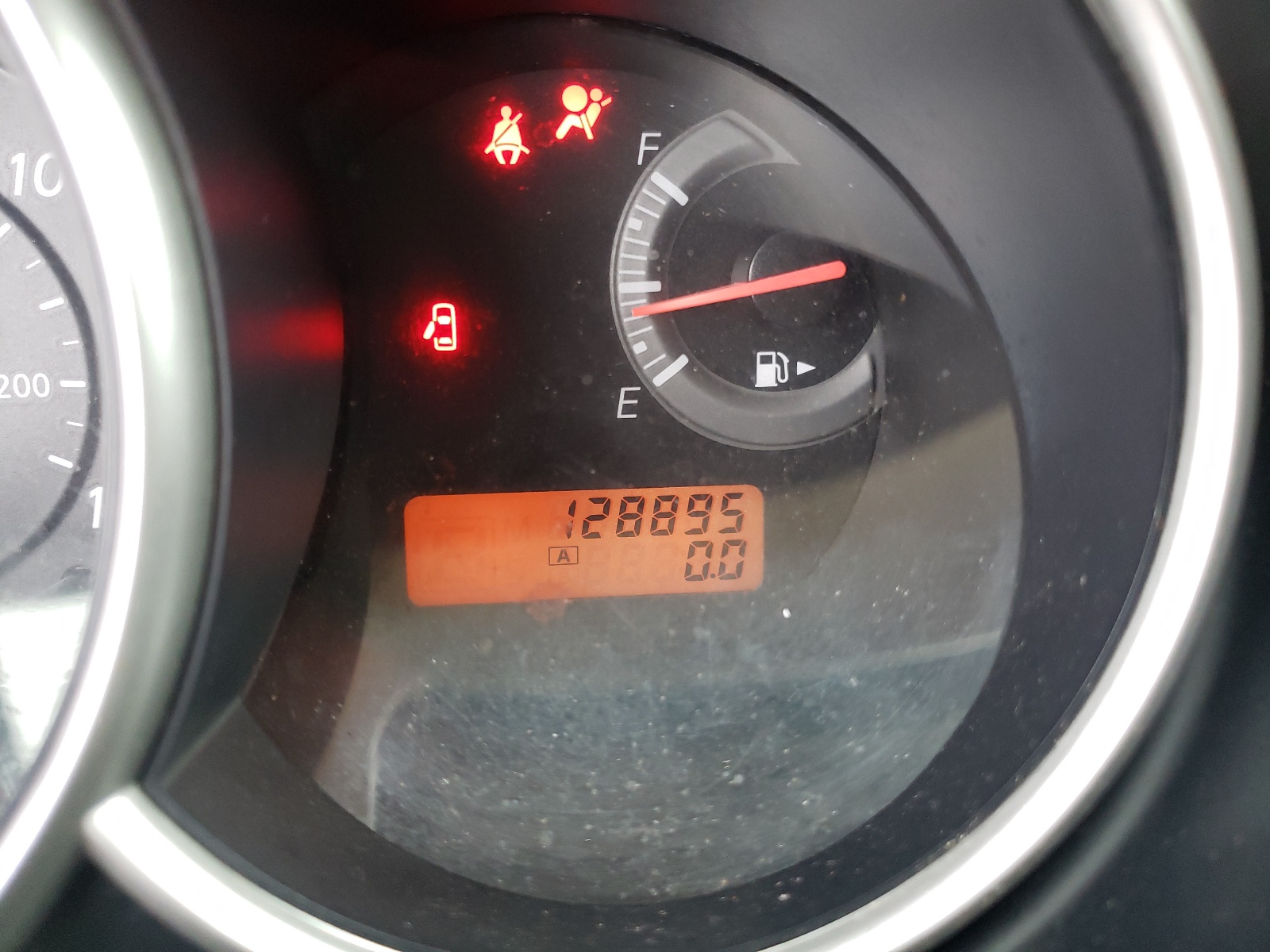 Photo 8 from auction – 2010 NISSAN VERSA S with VIN 3N1BC1CP1AL356737