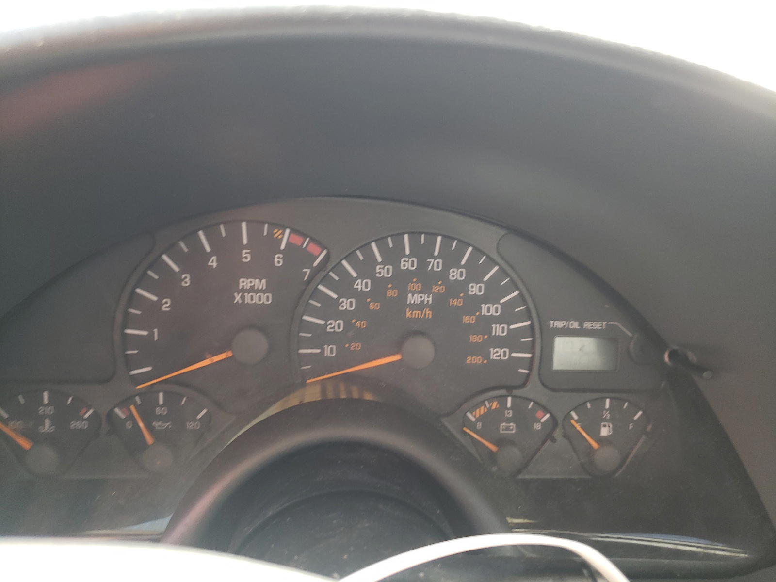Photo 8 from auction – 1999 PONTIAC FIREBIRD with VIN 2G2FS22K2X2229100