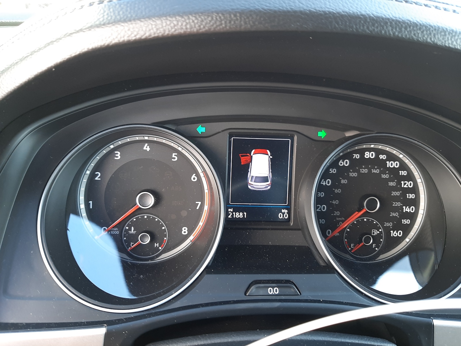 Photo 8 from auction – 2019 VOLKSWAGEN ATLAS SE with VIN 1V2DR2CA2KC524211