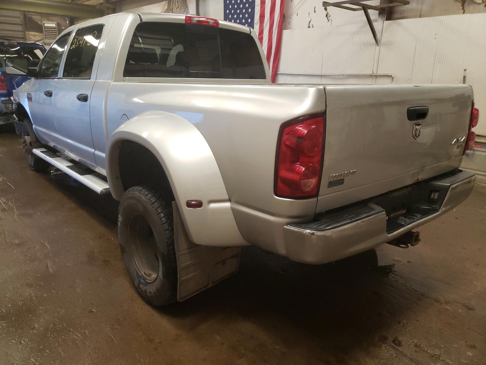 Photo 3 from auction – 2008 DODGE RAM 3500 with VIN 3D7MX49A98G242993