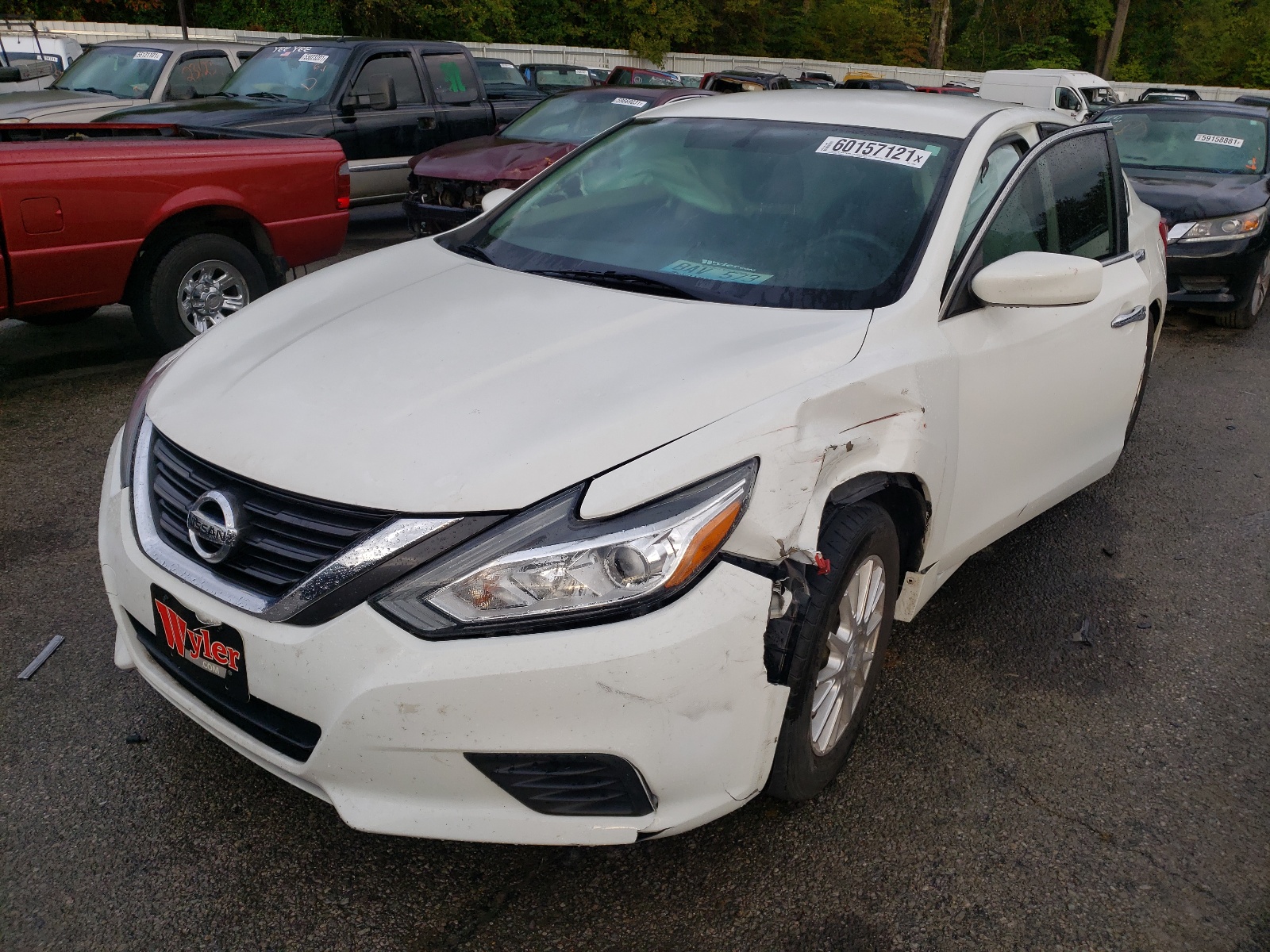 Photo 2 from auction – 2016 NISSAN ALTIMA 2.5 with VIN 1N4AL3AP9GC178299