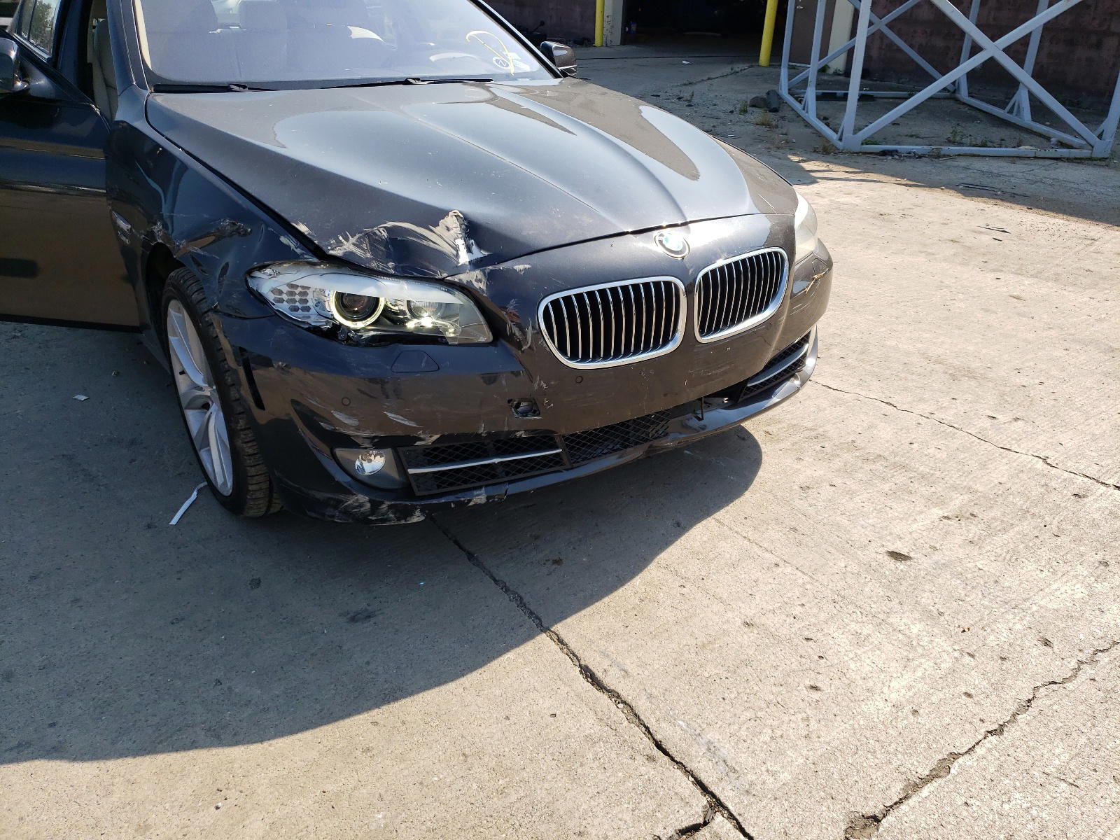 Photo 9 from auction – 2011 BMW 535 XI with VIN WBAFU7C56BDU55457