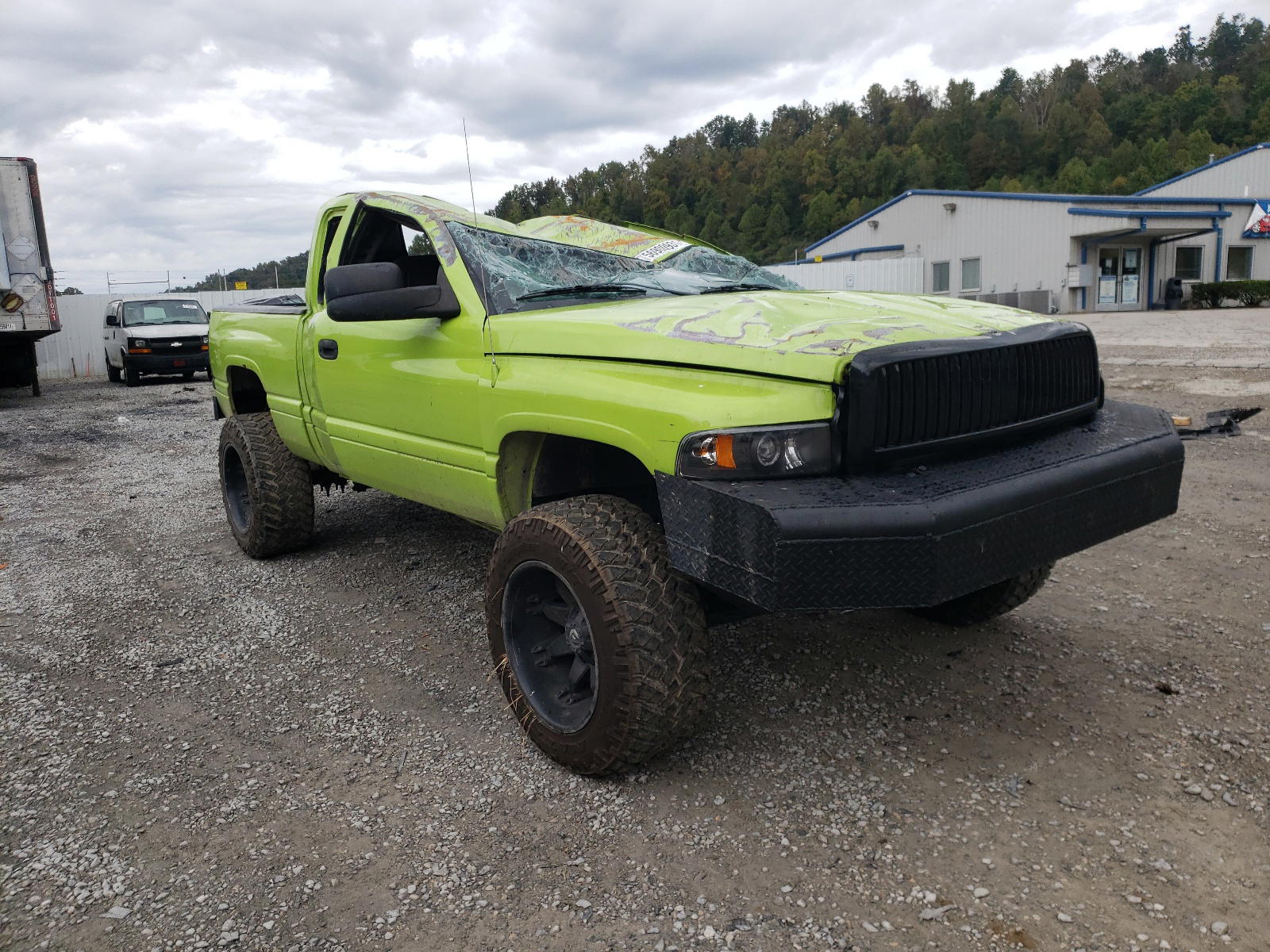 DODGE RAM 2500 2002 with VIN 3B7KF23602M264113 - Photo from auction