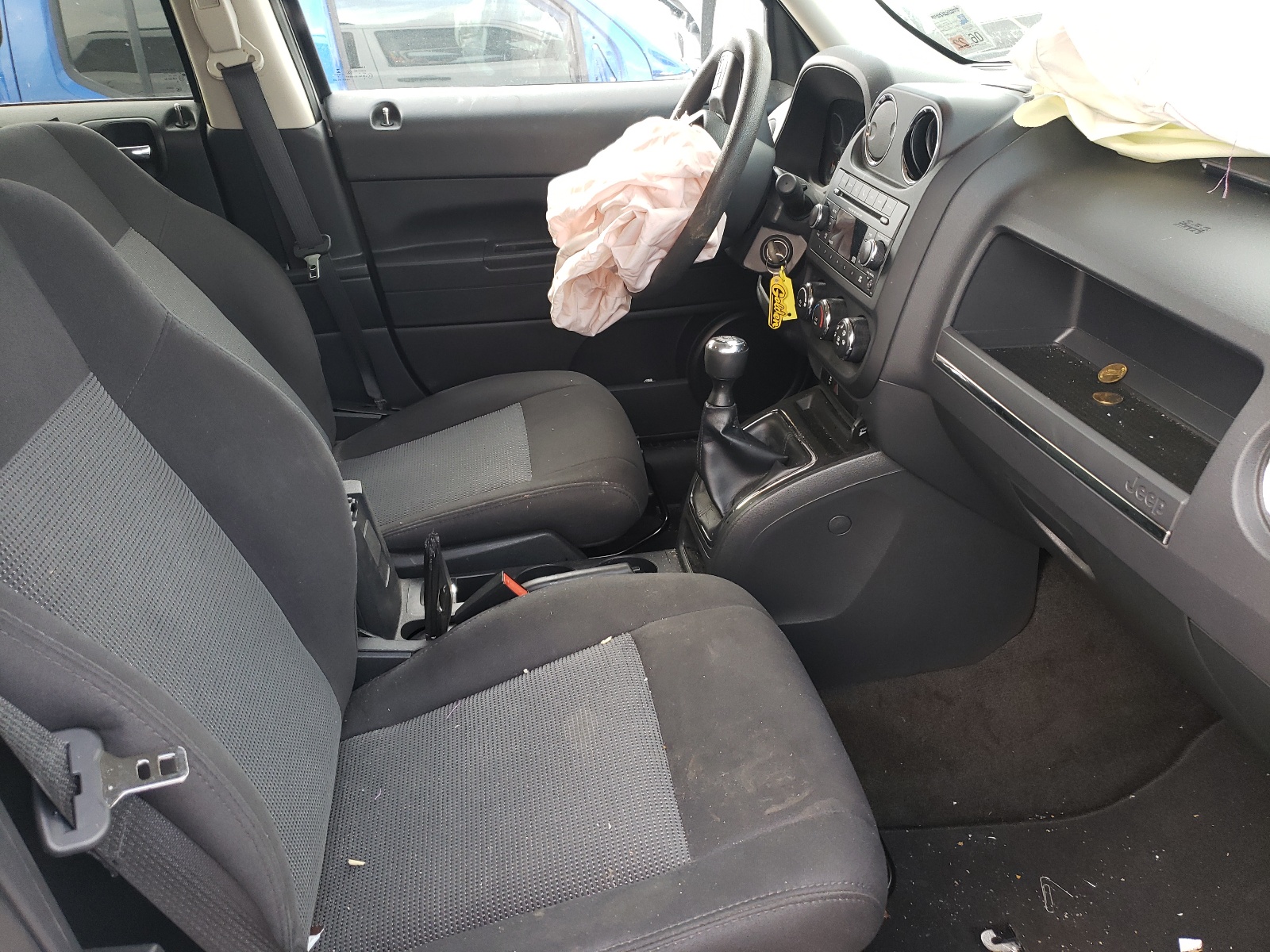 Photo 5 from auction – 2015 JEEP PATRIOT SP with VIN 1C4NJRBB9FD202312