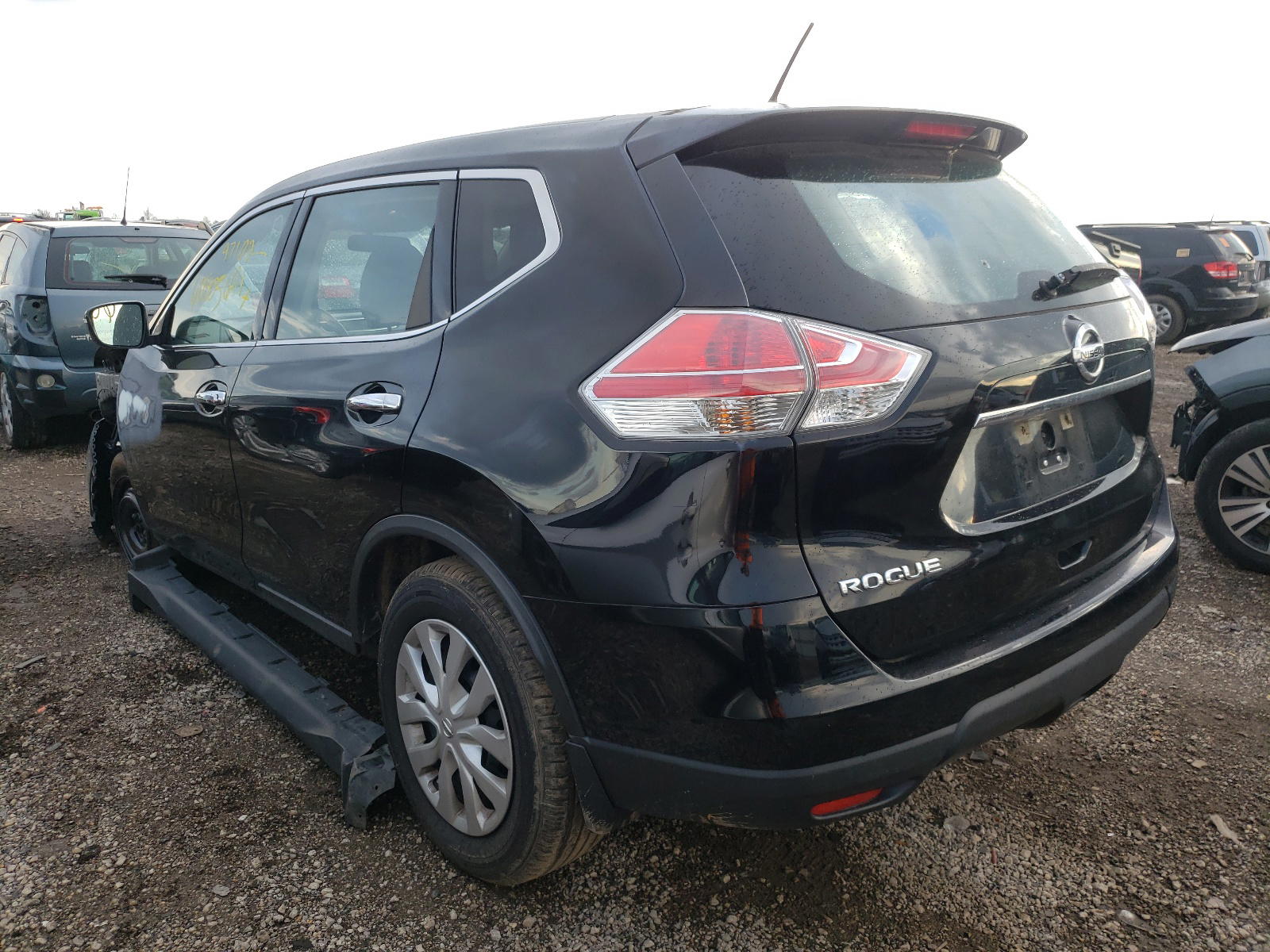 Photo 3 from auction – 2015 NISSAN ROGUE S with VIN KNMAT2MT0FP582337