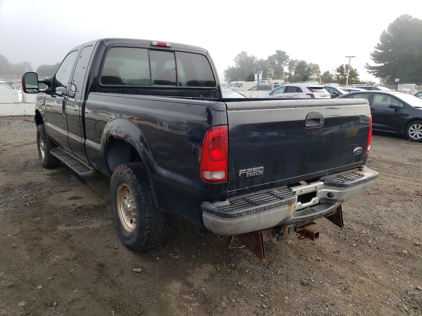 Photo 3 from auction – 2004 FORD F250SUPER with VIN 1FTNX21L64EA55437