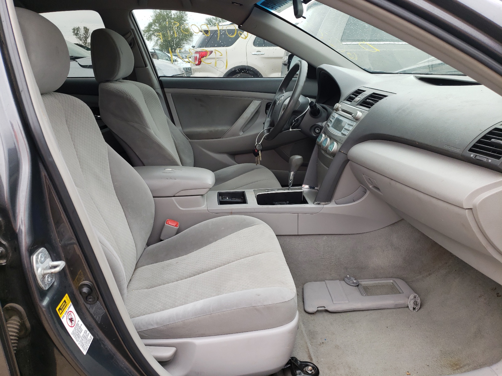 Photo 5 from auction – 2007 TOYOTA CAMRY CE with VIN 4T1BE46K77U675739