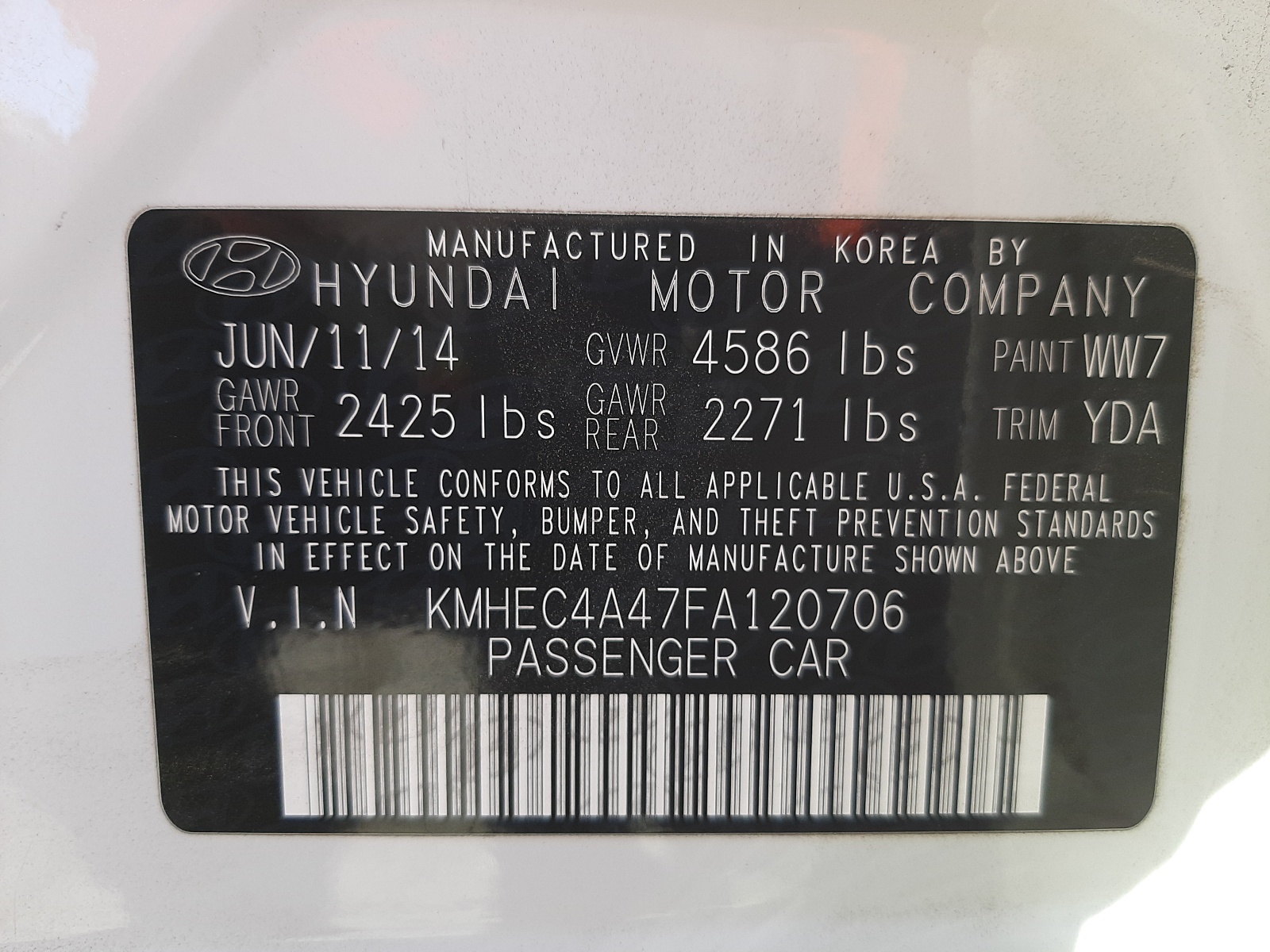 Photo 10 from auction – 2015 HYUNDAI SONATA HYB with VIN KMHEC4A47FA120706