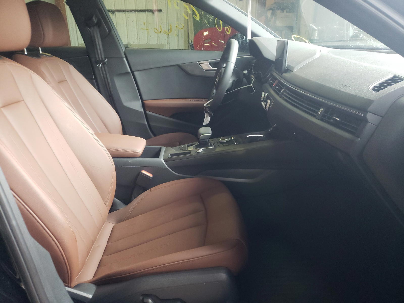 Photo 5 from auction – 2019 AUDI A4 PREMIUM with VIN WAUGMAF42KN021647