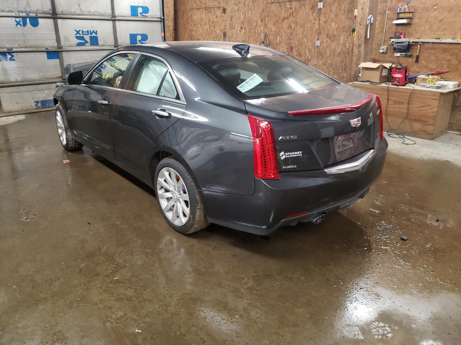Photo 3 from auction – 2018 CADILLAC SRX with VIN 1G6AE5RX4J0107057