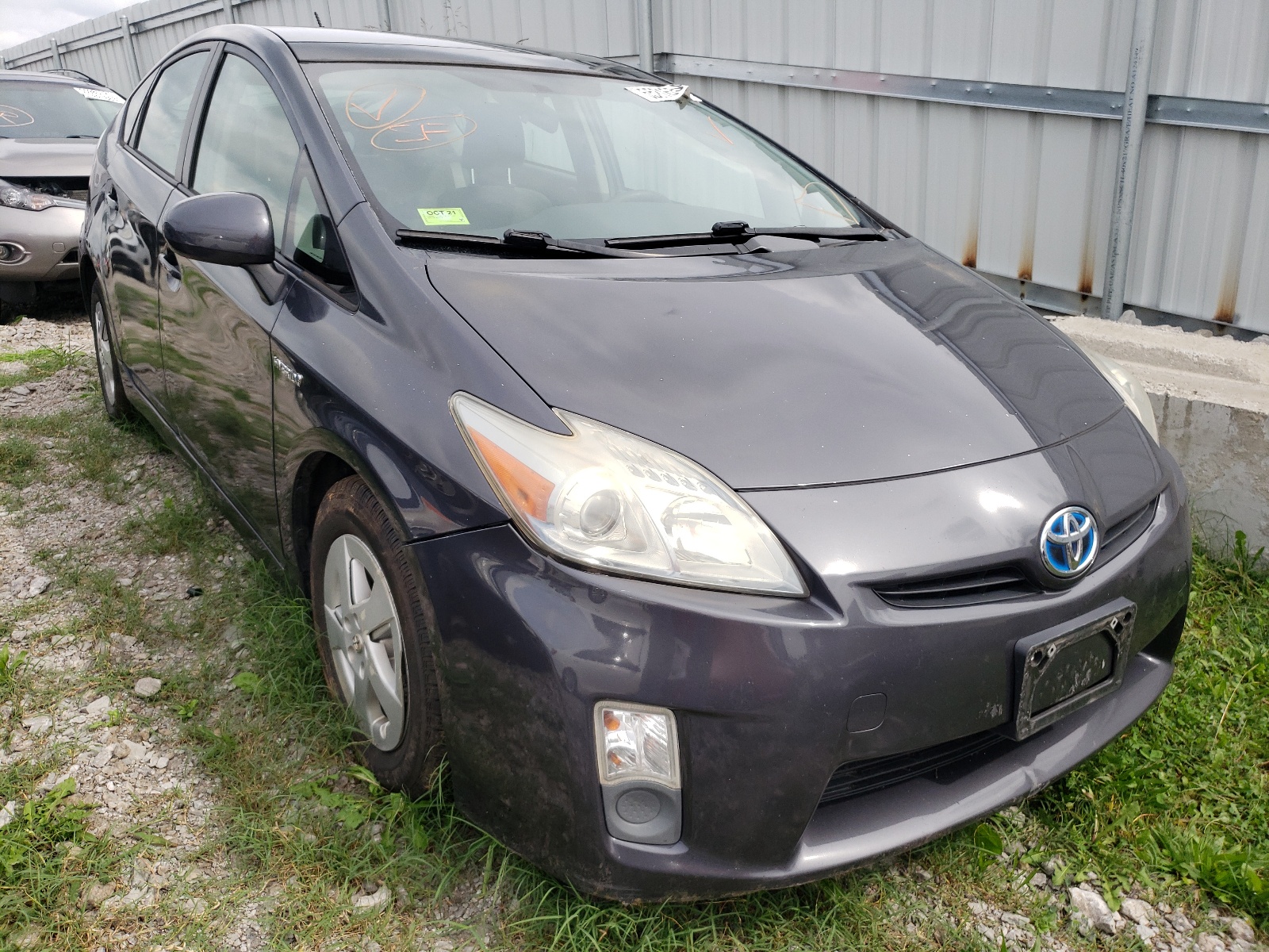 TOYOTA PRIUS 2011 مع رقم تعريف المركبة JTDKN3DU6B5337562 - صورة من المزاد