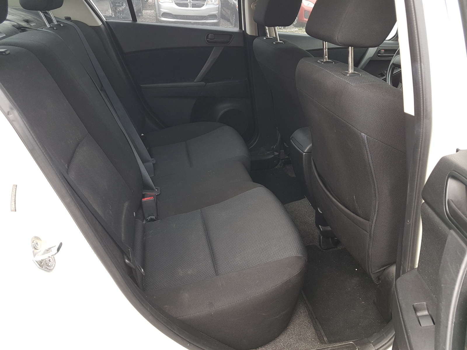صورة رقم 6 من المزاد - 2011 MAZDA 3 I مع VIN JM1BL1UF9B1468486