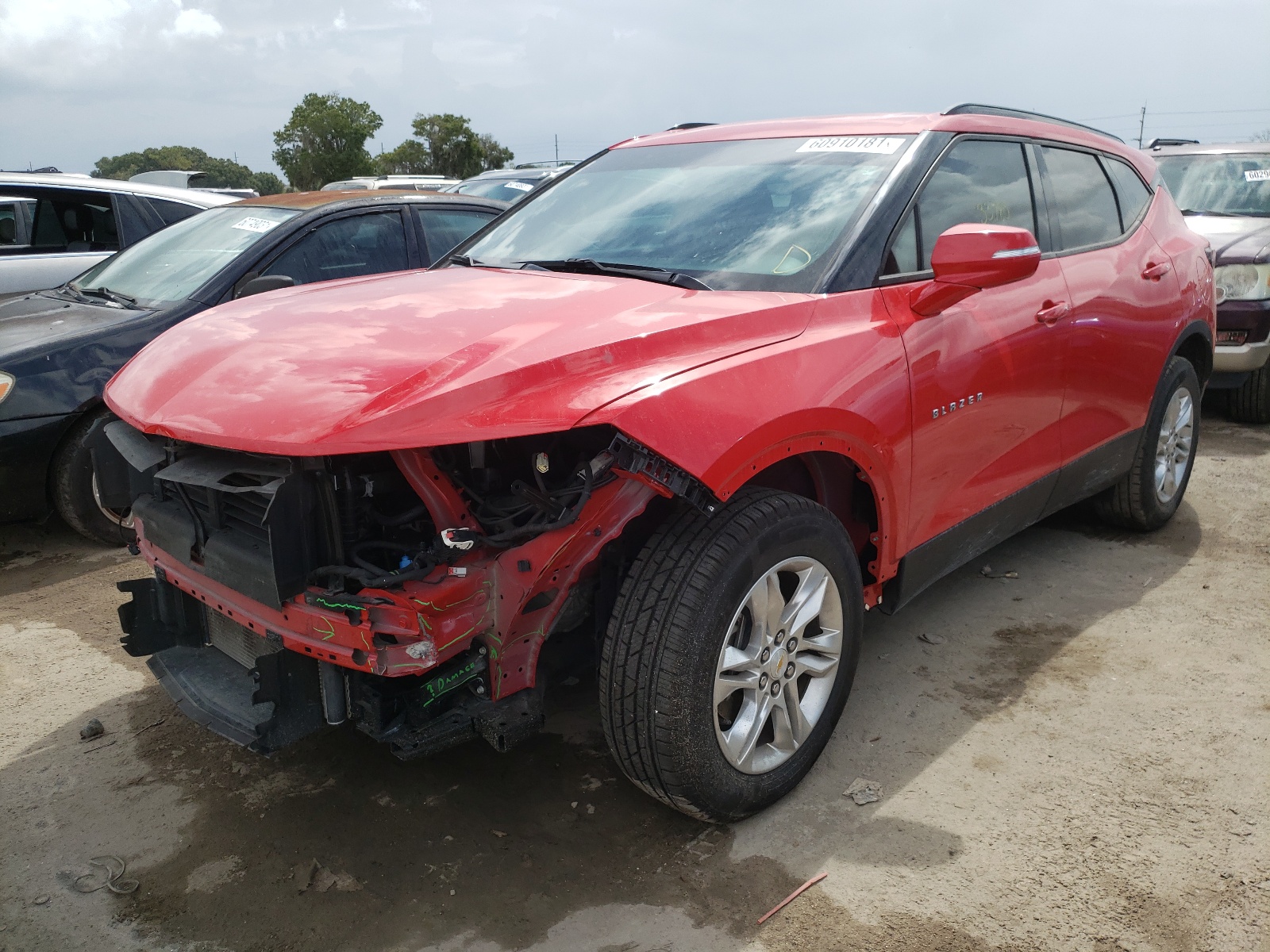 Photo 2 from auction – 2019 CHEVROLET BLAZER 2LT with VIN 3GNKBCRS1KS703831