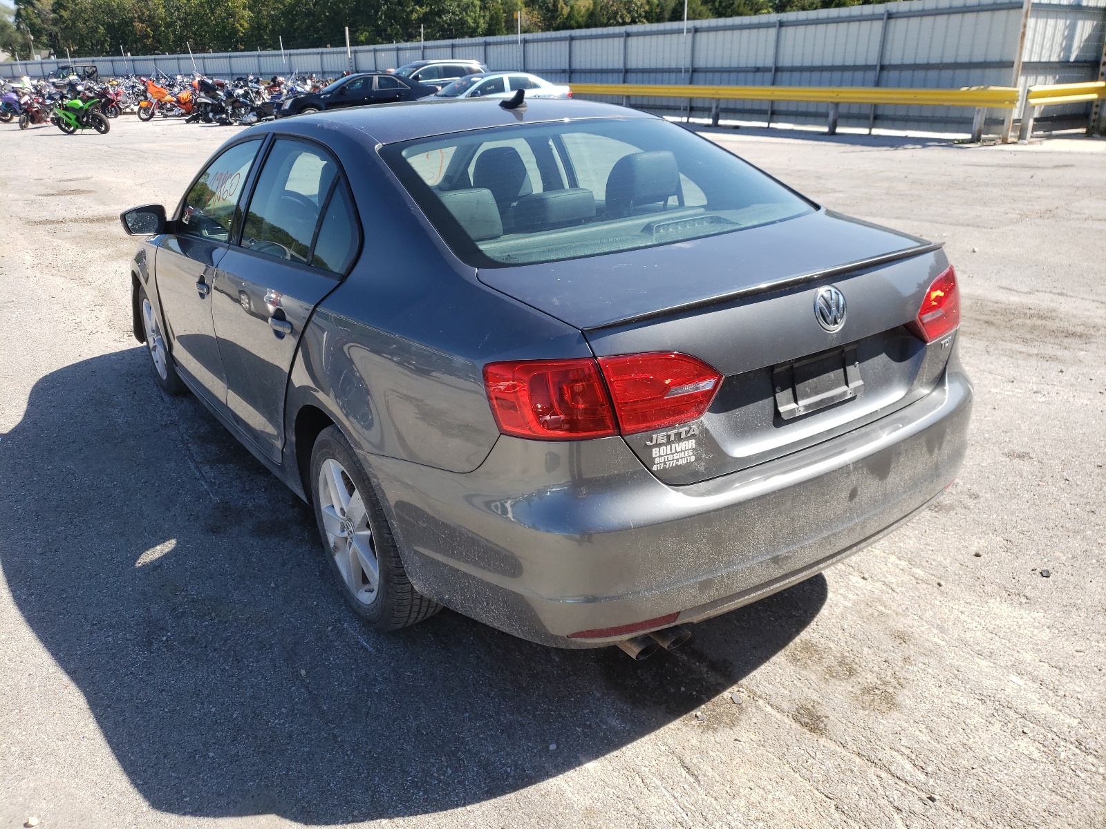 Photo 3 from auction – 2012 VOLKSWAGEN JETTA TDI with VIN 3VWLL7AJ5CM394243