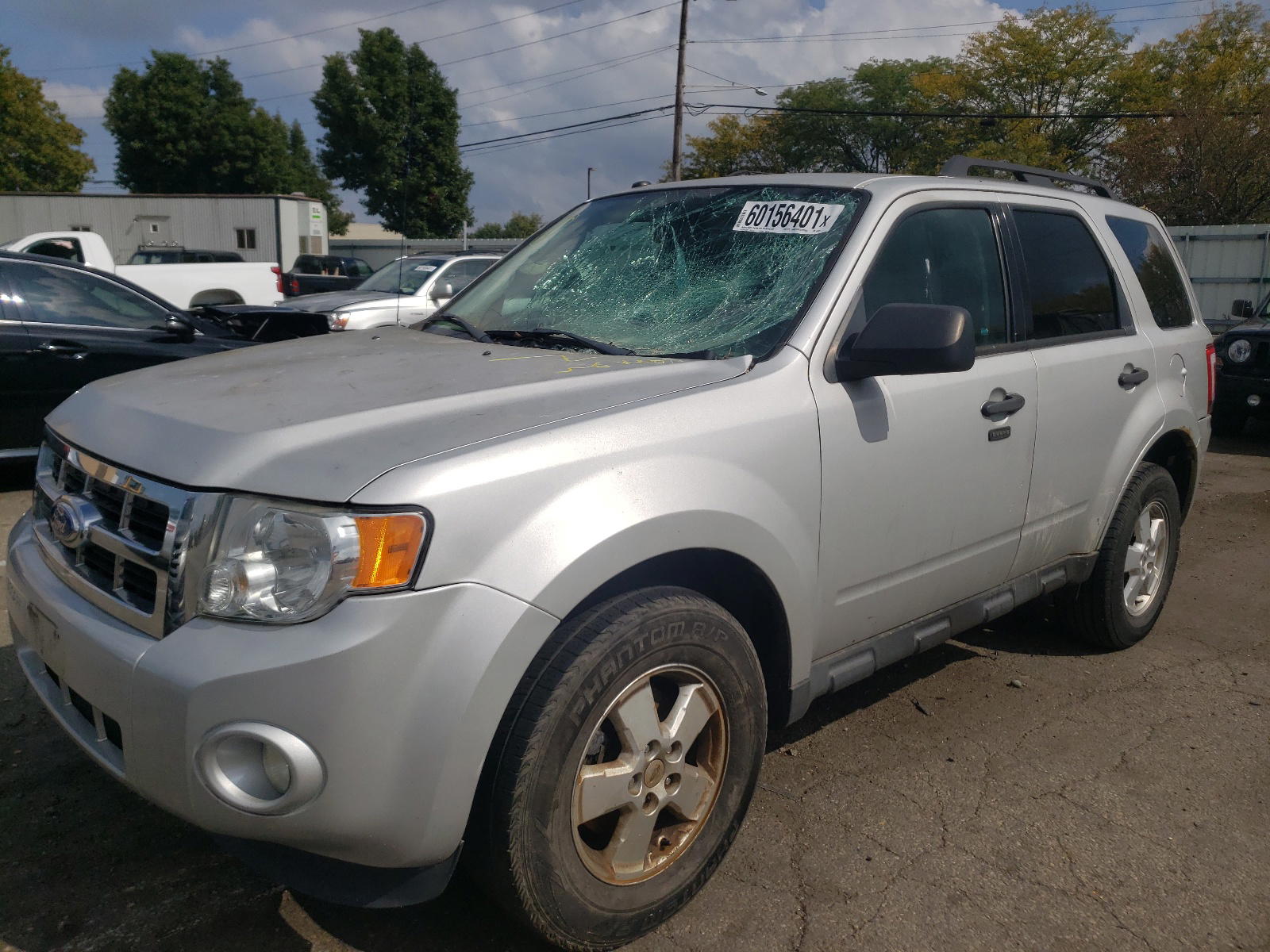 Photo 2 from auction – 2012 FORD ESCAPE XLT with VIN 1FMCU9D77CKB63505