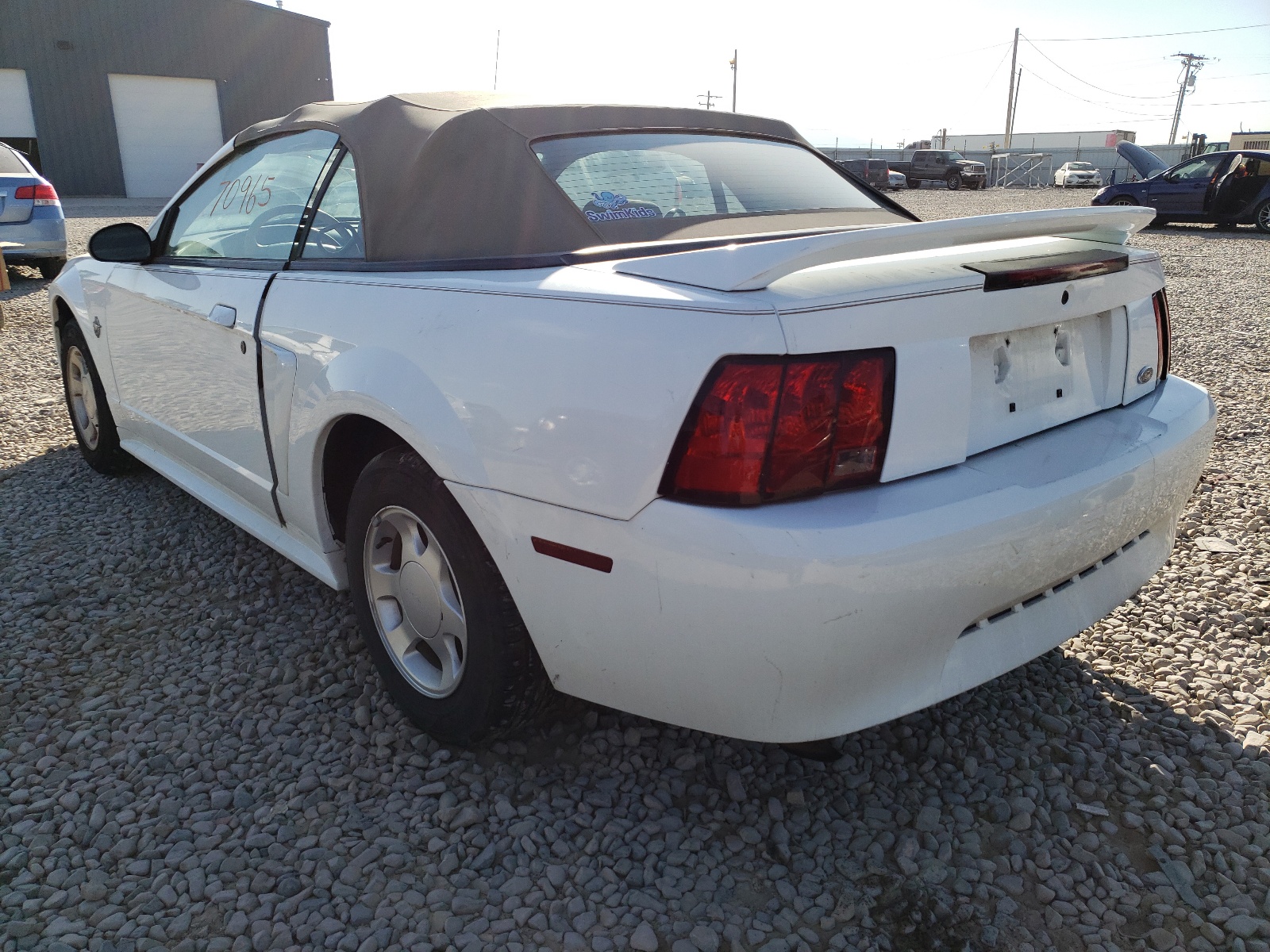 Photo 3 from auction – 1999 FORD MUSTANG with VIN 1FAFP4442XF140767