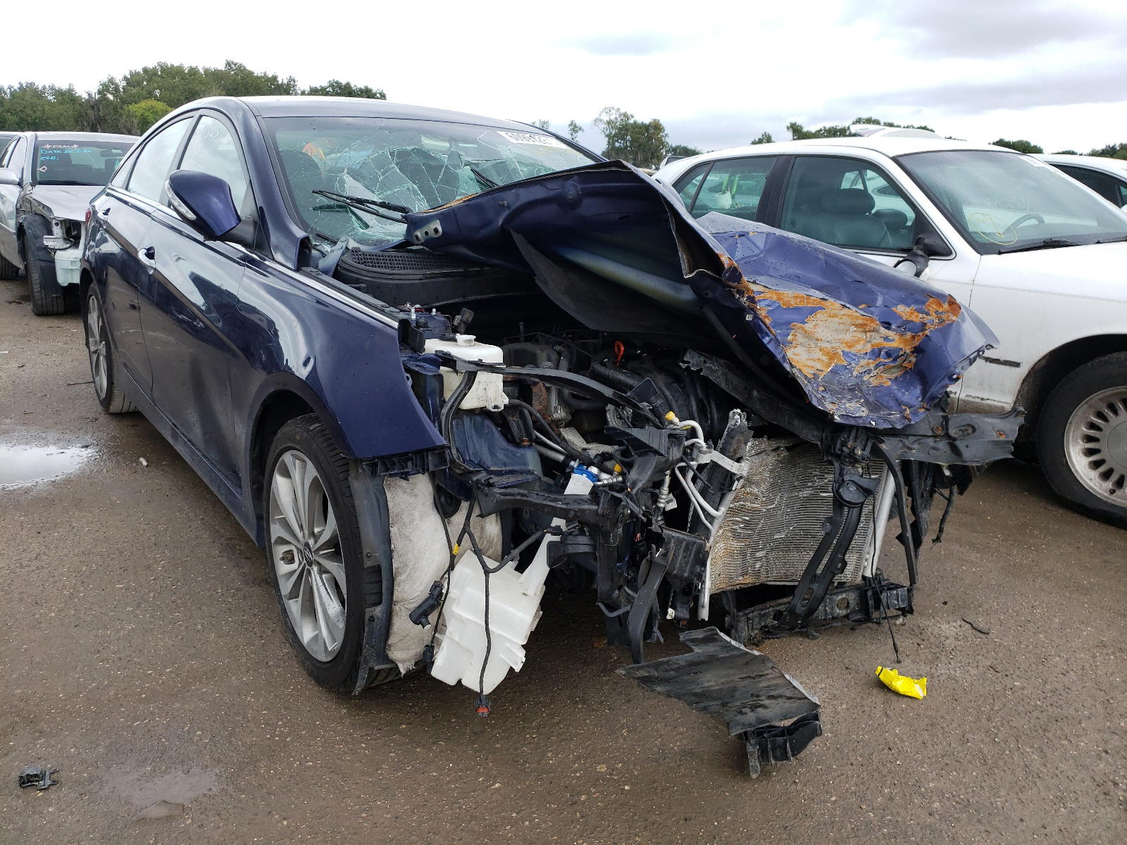 Photo 9 from auction – 2014 HYUNDAI SONATA SE with VIN 5NPEC4AC3EH851538
