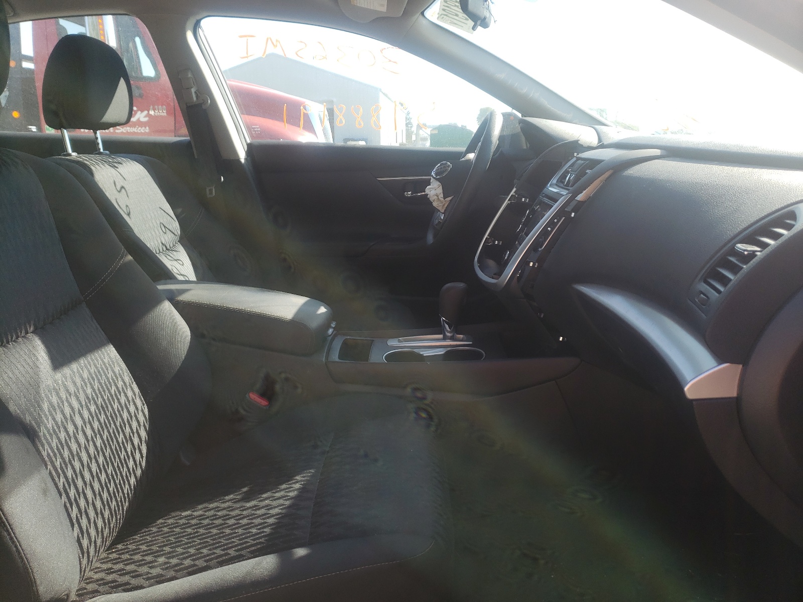 Photo 5 from auction – 2018 NISSAN ALTIMA 2.5 with VIN 1N4AL3APXJC215416