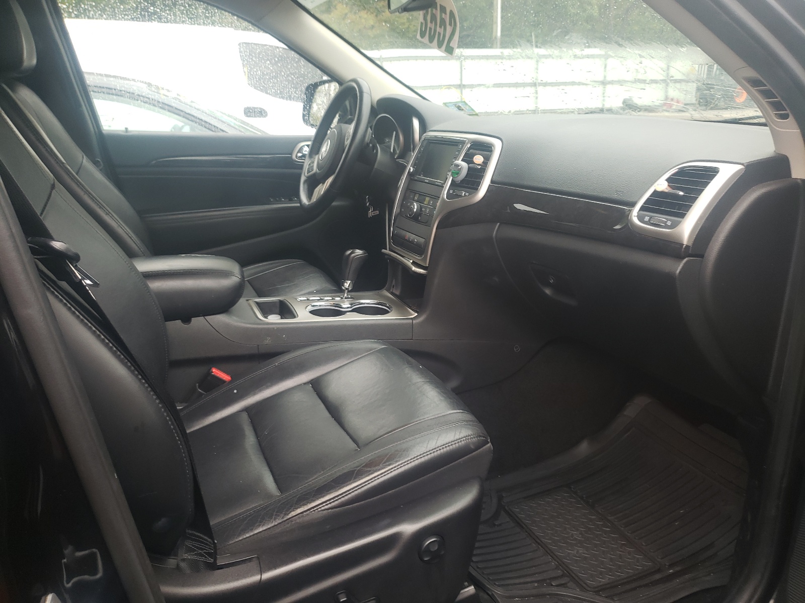 Photo 5 from auction – 2013 JEEP GRAND CHER with VIN 1C4RJFAG8DC506800