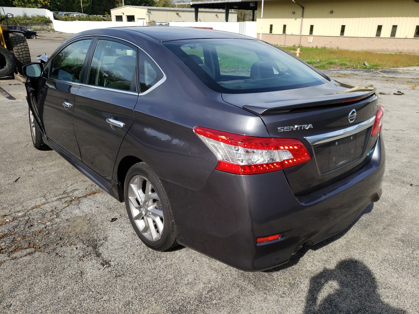 Photo 3 from auction – 2013 NISSAN SENTRA S with VIN 3N1AB7AP5DL755675