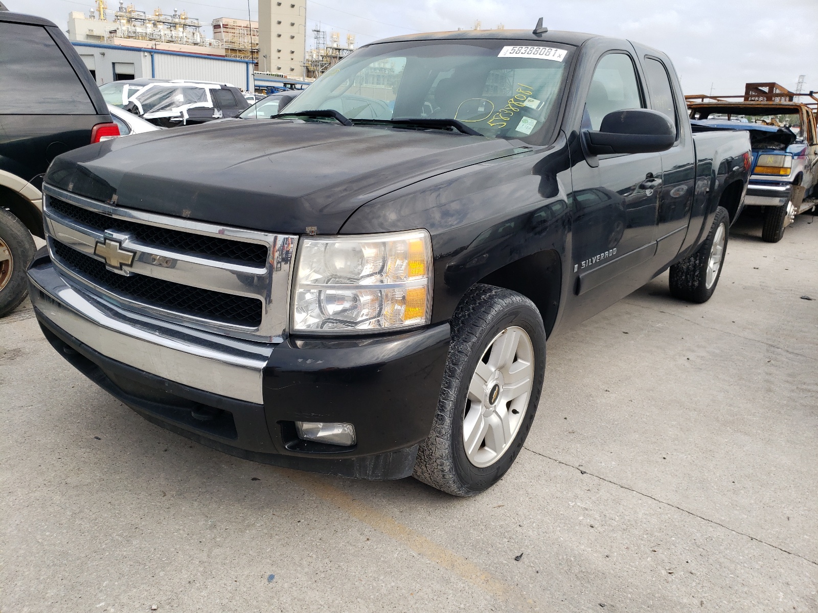 صورة رقم 2 من المزاد - 2008 CHEVROLET SILVERADO مع VIN 2GCEC190381206418