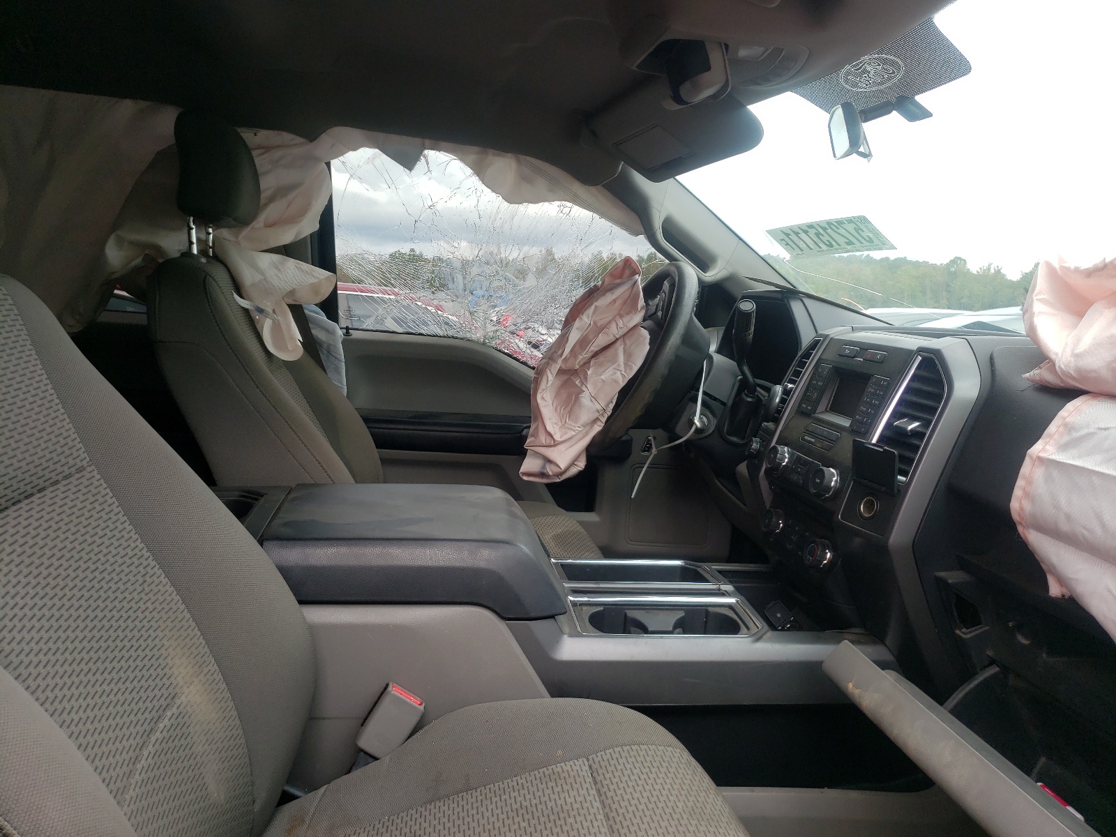 Photo 5 from auction – 2015 FORD F150 SUPER with VIN 1FTEW1CP5FKE10535