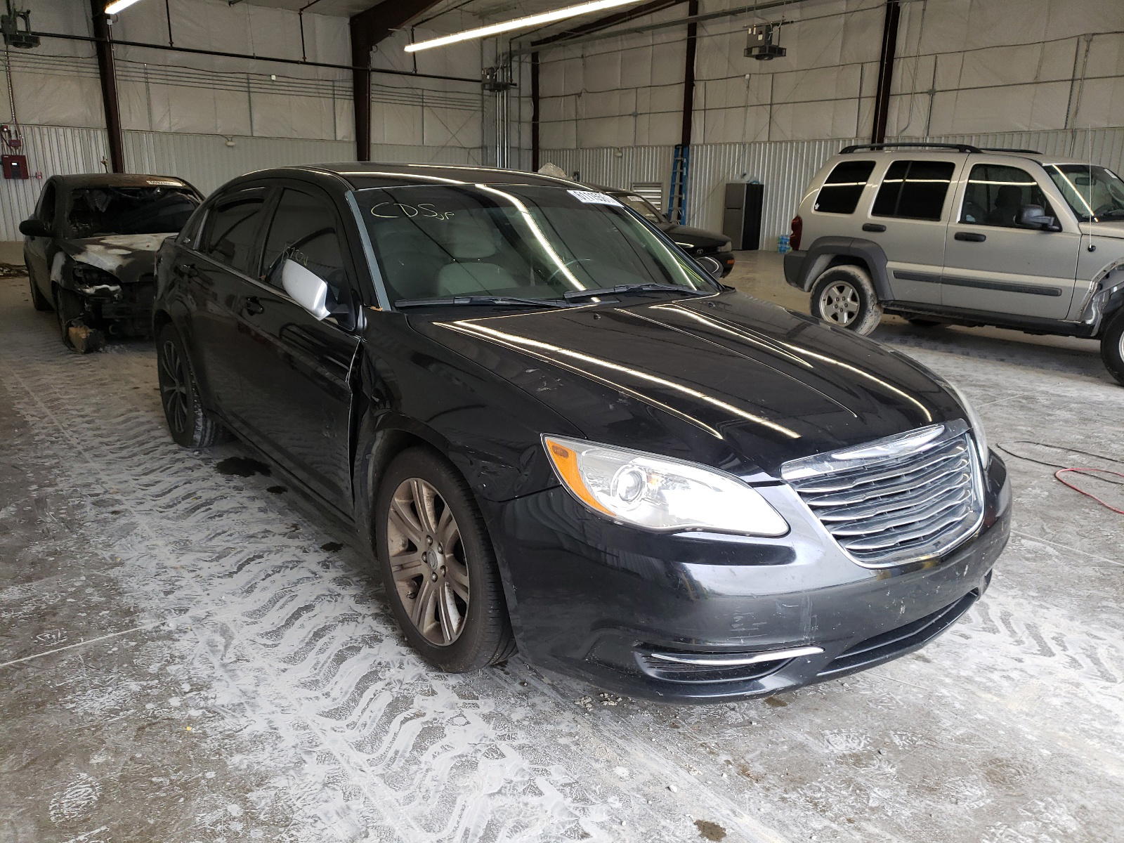 CHRYSLER 200 TOURIN 2012 with VIN 1C3CCBBB0CN302818 - Photo from auction
