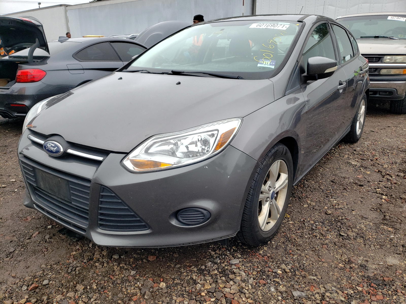 Photo 2 from auction – 2013 FORD FOCUS SE with VIN 1FADP3K27DL341922