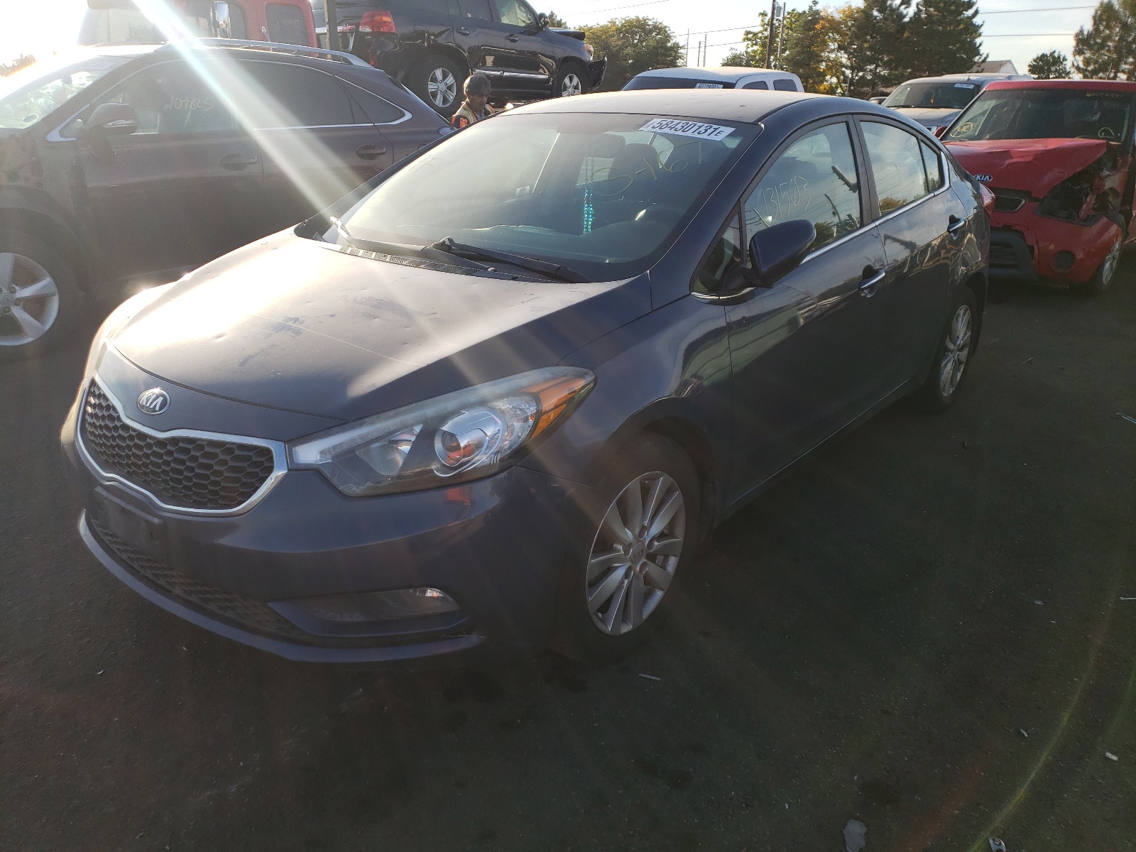 صورة رقم 2 من المزاد - 2014 KIA FORTE EX مع VIN KNAFX4A83E5206583