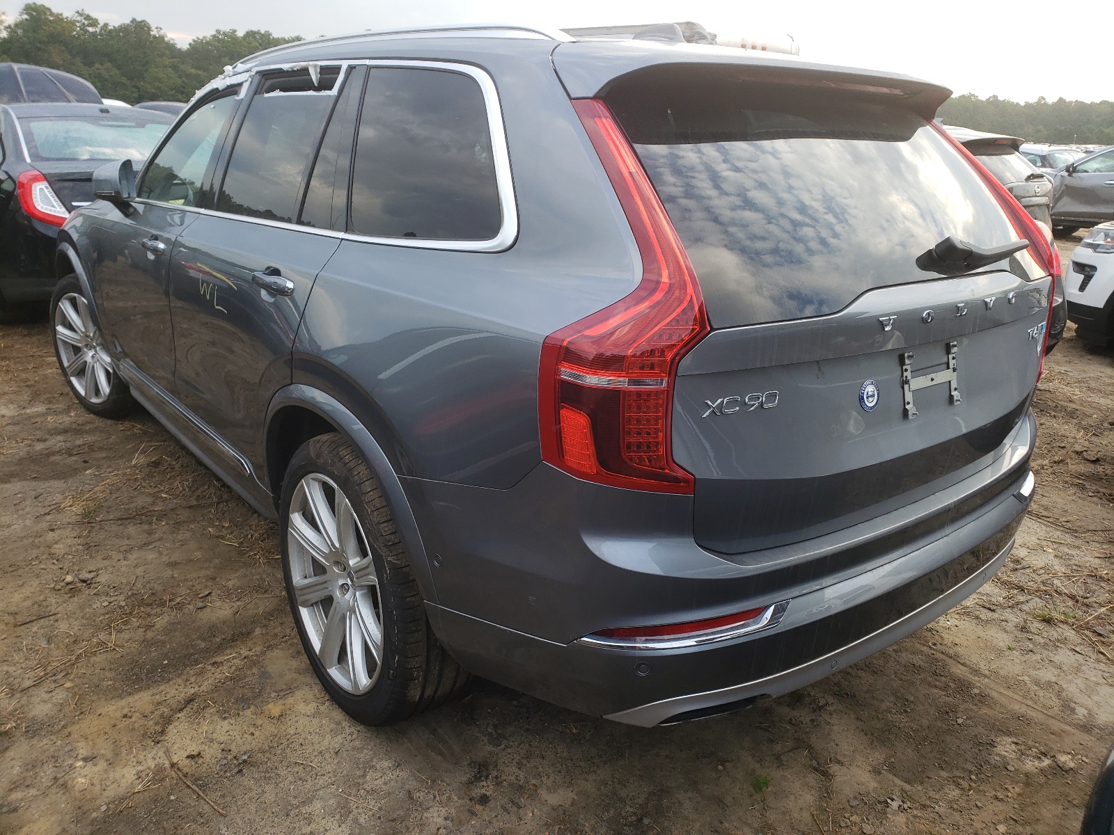 Photo 3 from auction – 2018 VOLVO XC90 T6 with VIN YV4A22PL4J1331733