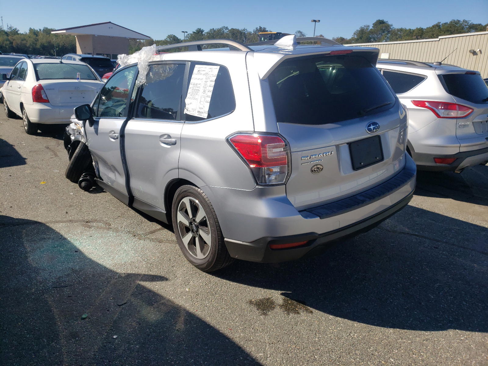 Photo 3 from auction – 2018 SUBARU FORESTER 2 with VIN JF2SJAJC6JH511849