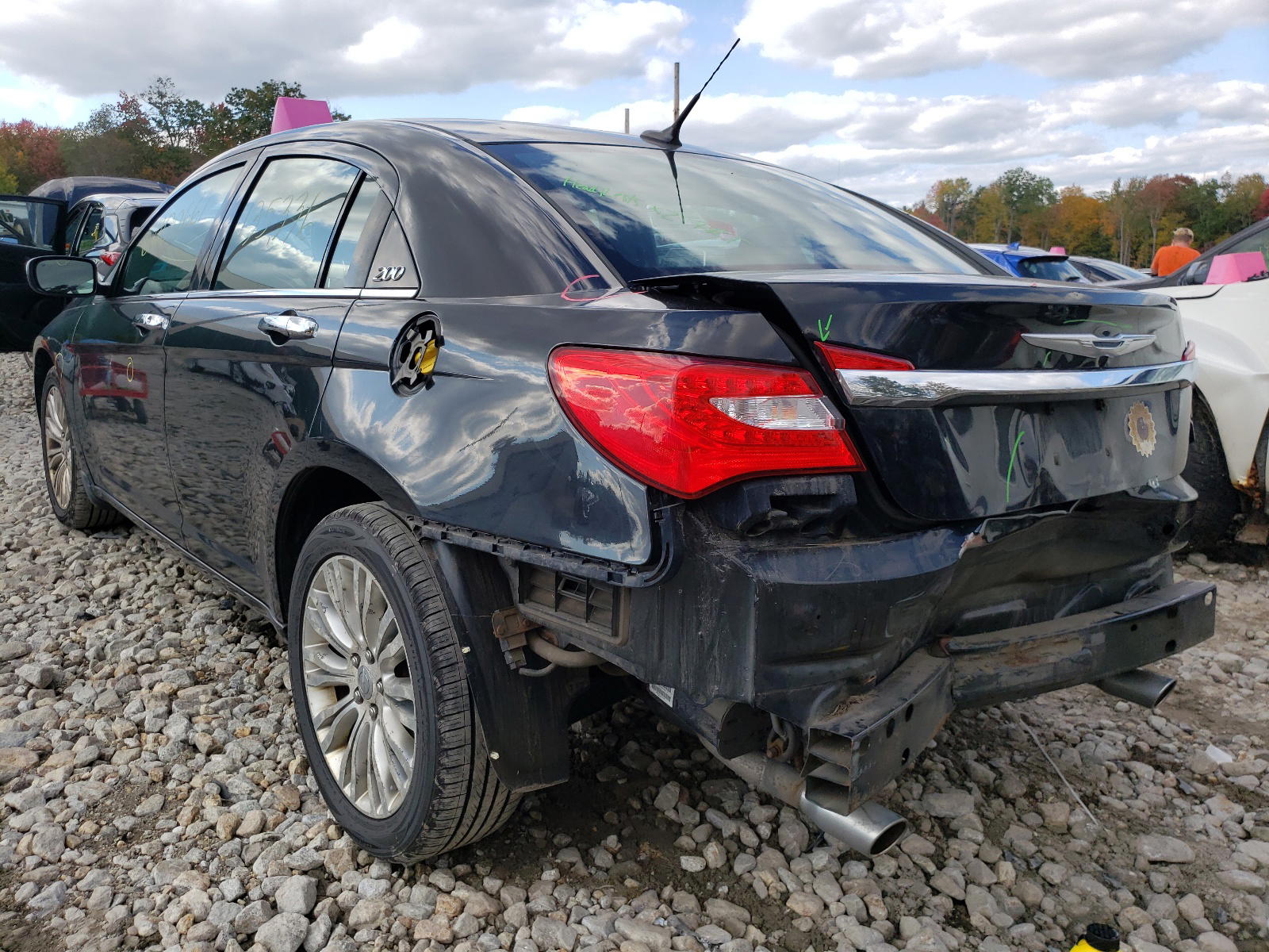 Photo 3 from auction – 2011 CHRYSLER 200 LIMITE with VIN 1C3BC2FG6BN520536